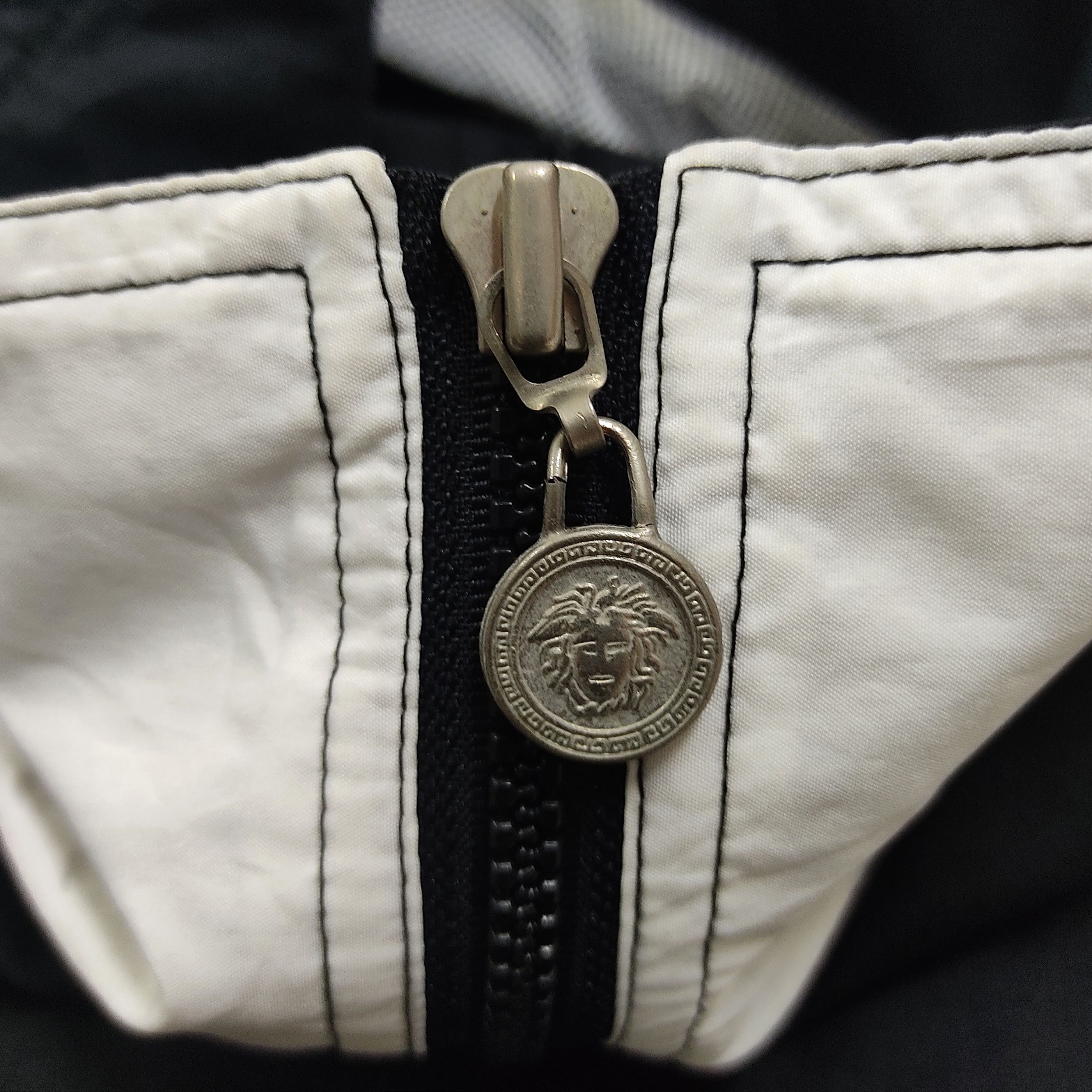 Versace VERSACE Jeans Couture Medusa Big Logo Zipper Jacket Size US L / EU 52-54 / 3 - 11 Thumbnail