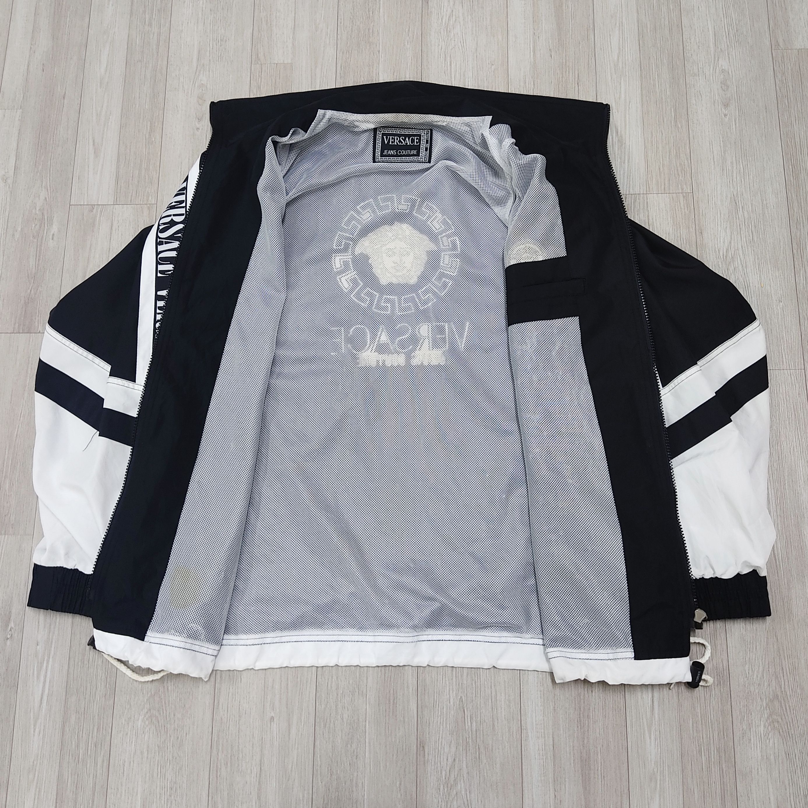 Versace VERSACE Jeans Couture Medusa Big Logo Zipper Jacket Size US L / EU 52-54 / 3 - 12 Thumbnail