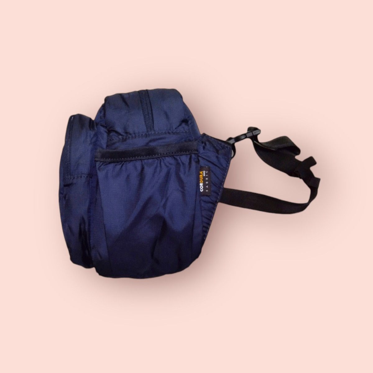 Japanese Brand × Jun Takahashi × Uniqlo UNIQLO x CORDURA FABRIC FUNCTIONAL & PRACTICAL BODYBAG Size ONE SIZE - 7 Thumbnail