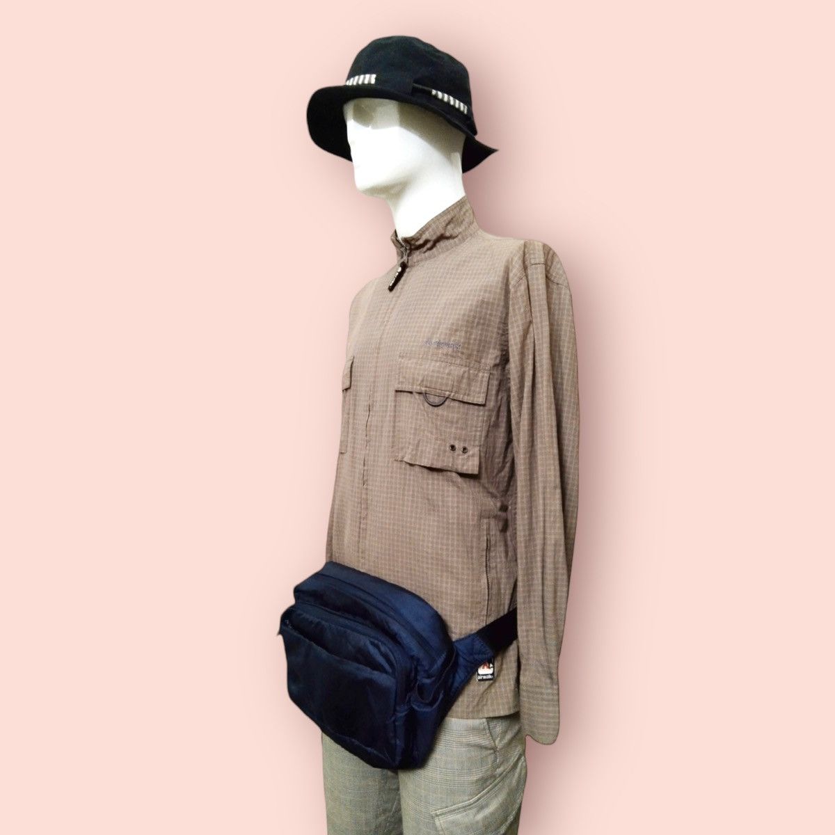 Japanese Brand × Jun Takahashi × Uniqlo UNIQLO x CORDURA FABRIC FUNCTIONAL & PRACTICAL BODYBAG Size ONE SIZE - 21 Thumbnail