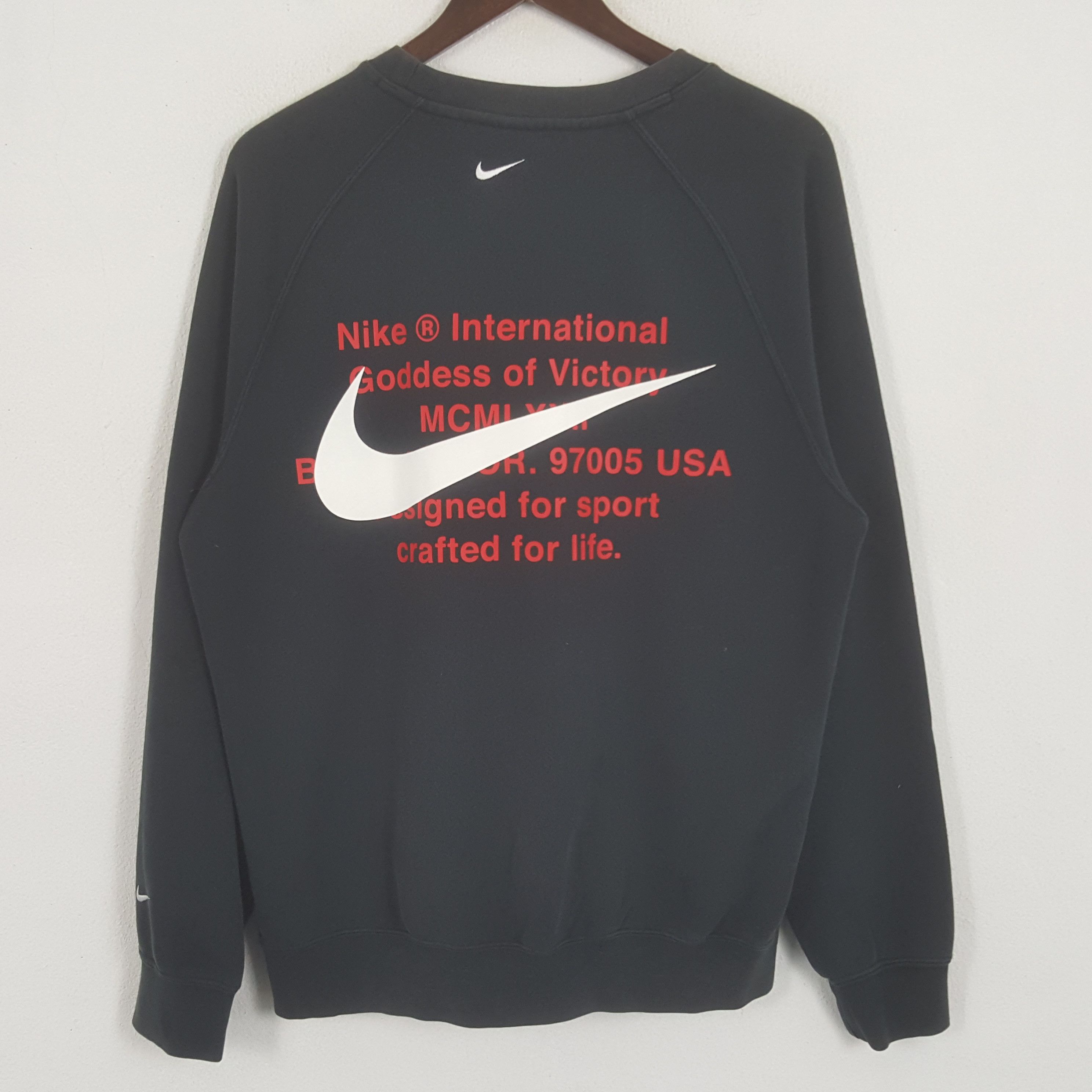 Nike × Vintage Vintage Nike Swoosh Embroidery Logo Sweatshirt Size US M / EU 48-50 / 2 - 1 Thumbnail