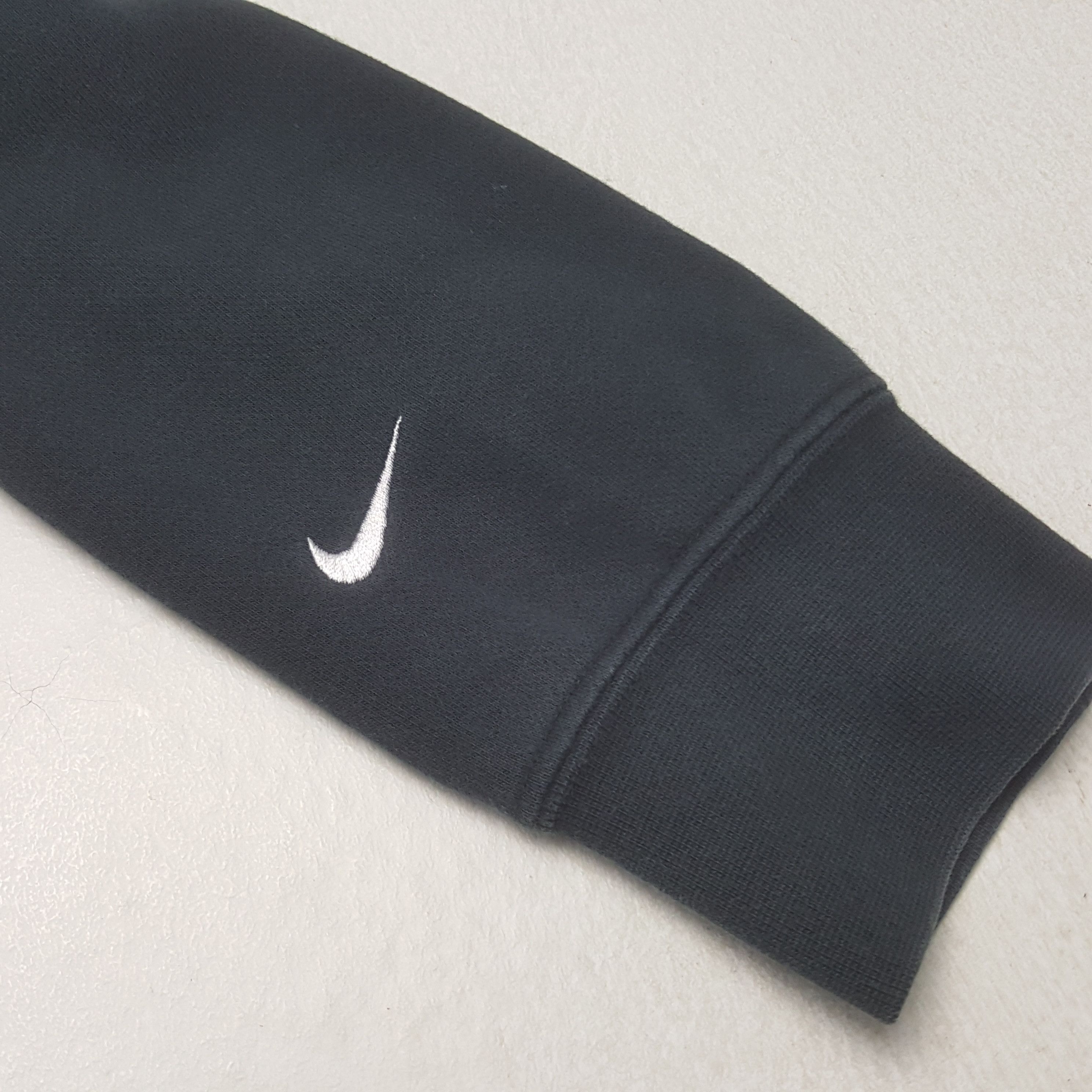 Nike × Vintage Vintage Nike Swoosh Embroidery Logo Sweatshirt Size US M / EU 48-50 / 2 - 9 Thumbnail