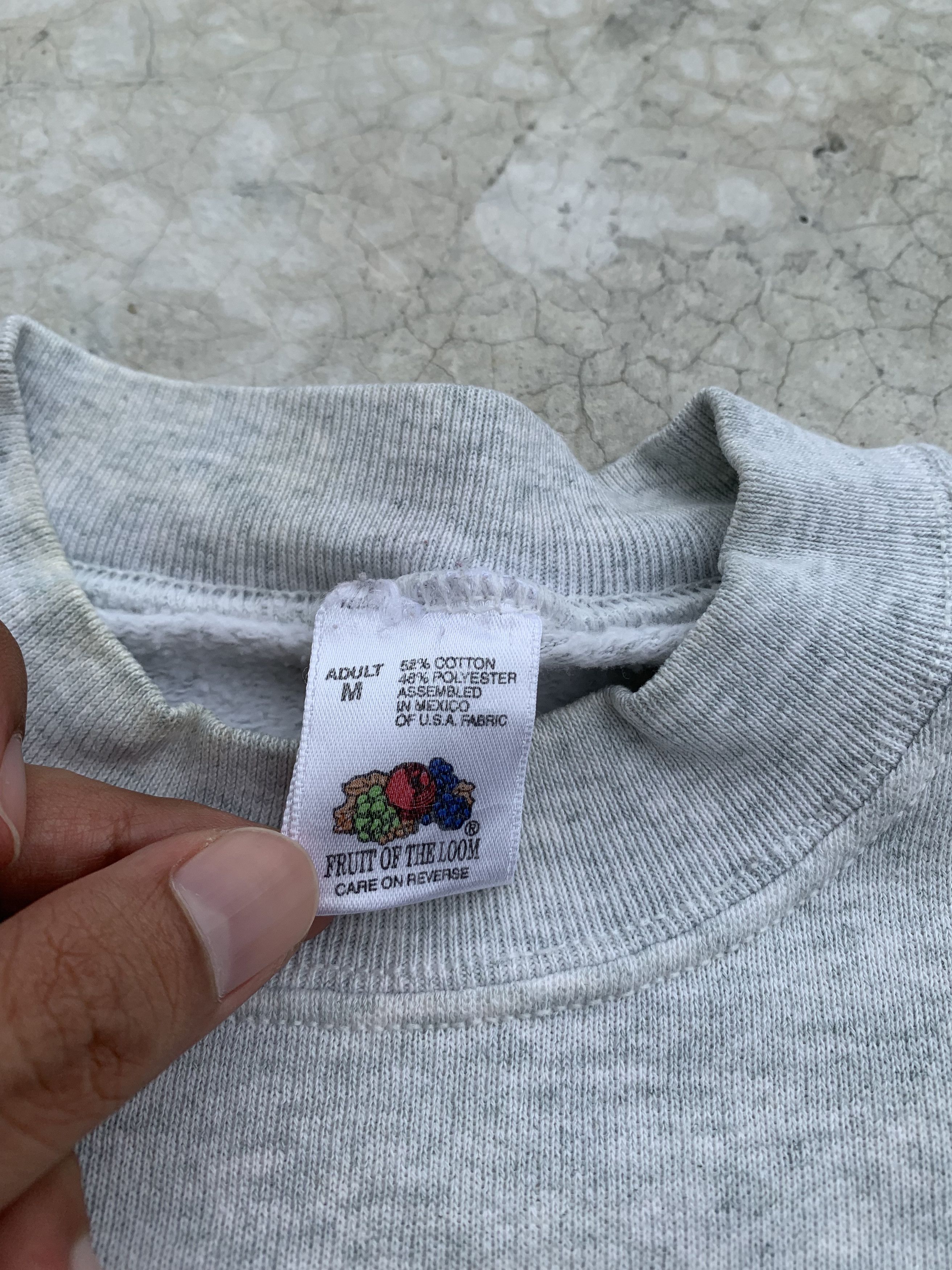Vintage Vintage 80s USA & Flag Logo Sweatshirt Size US S / EU 44-46 / 1 - 6 Thumbnail