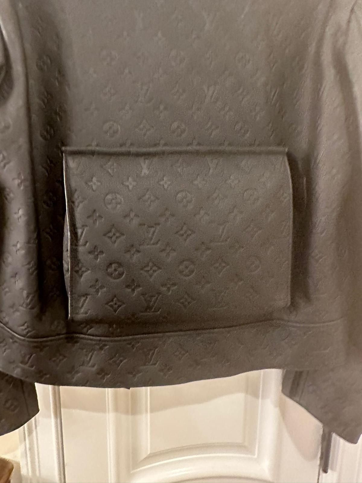 Louis Vuitton Paper Monogram Cargo Leather Jacket in Black Size US M / EU 48-50 / 2 - 7 Thumbnail