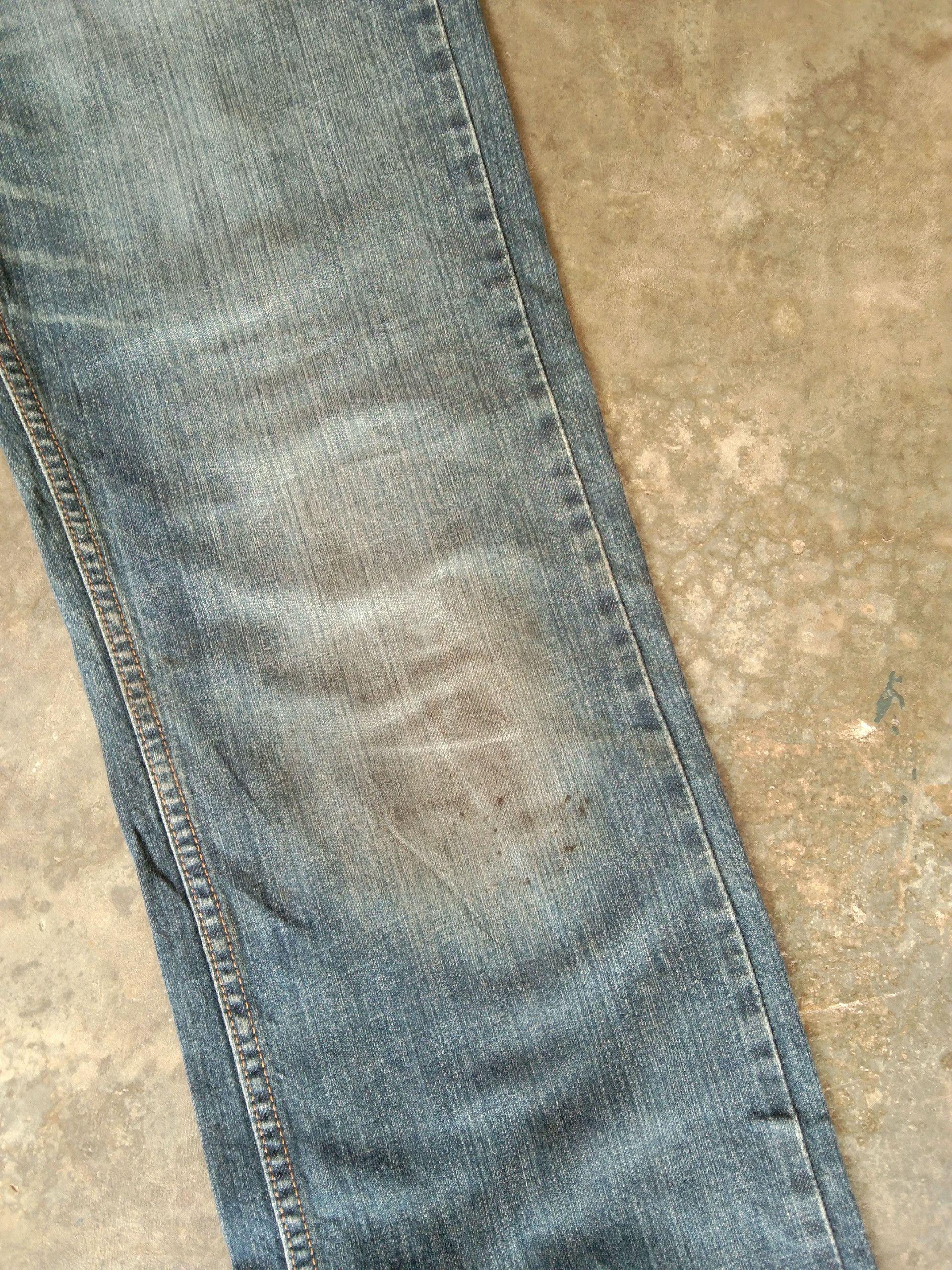 Levi's Vintage Levi's Jeans 559 Straight Leg Distressed Denim 34x34 Size US 34 / EU 50 - 5 Thumbnail