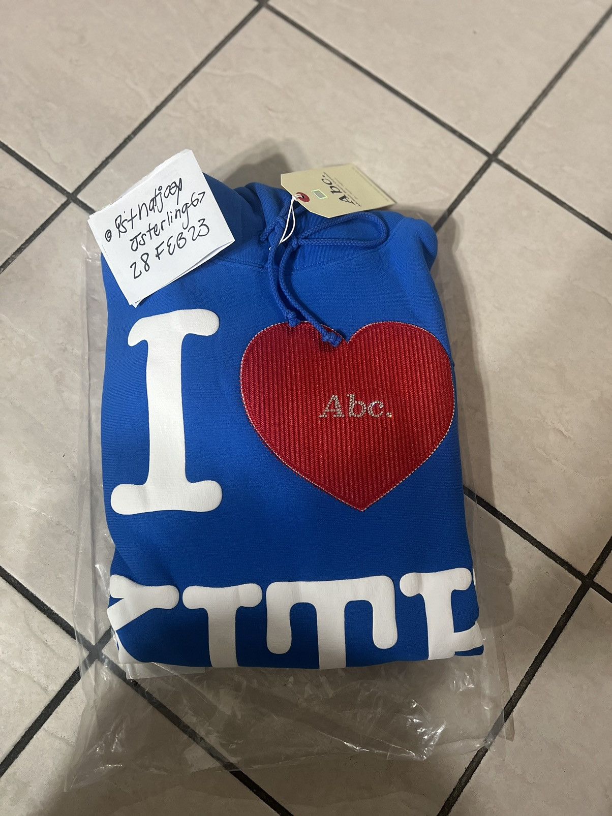 Advisory Board Crystals × Kith Kith x Advisory Board Crystals I love Kith Hoodie sz S Size US M / EU 48-50 / 2 - 11 Thumbnail