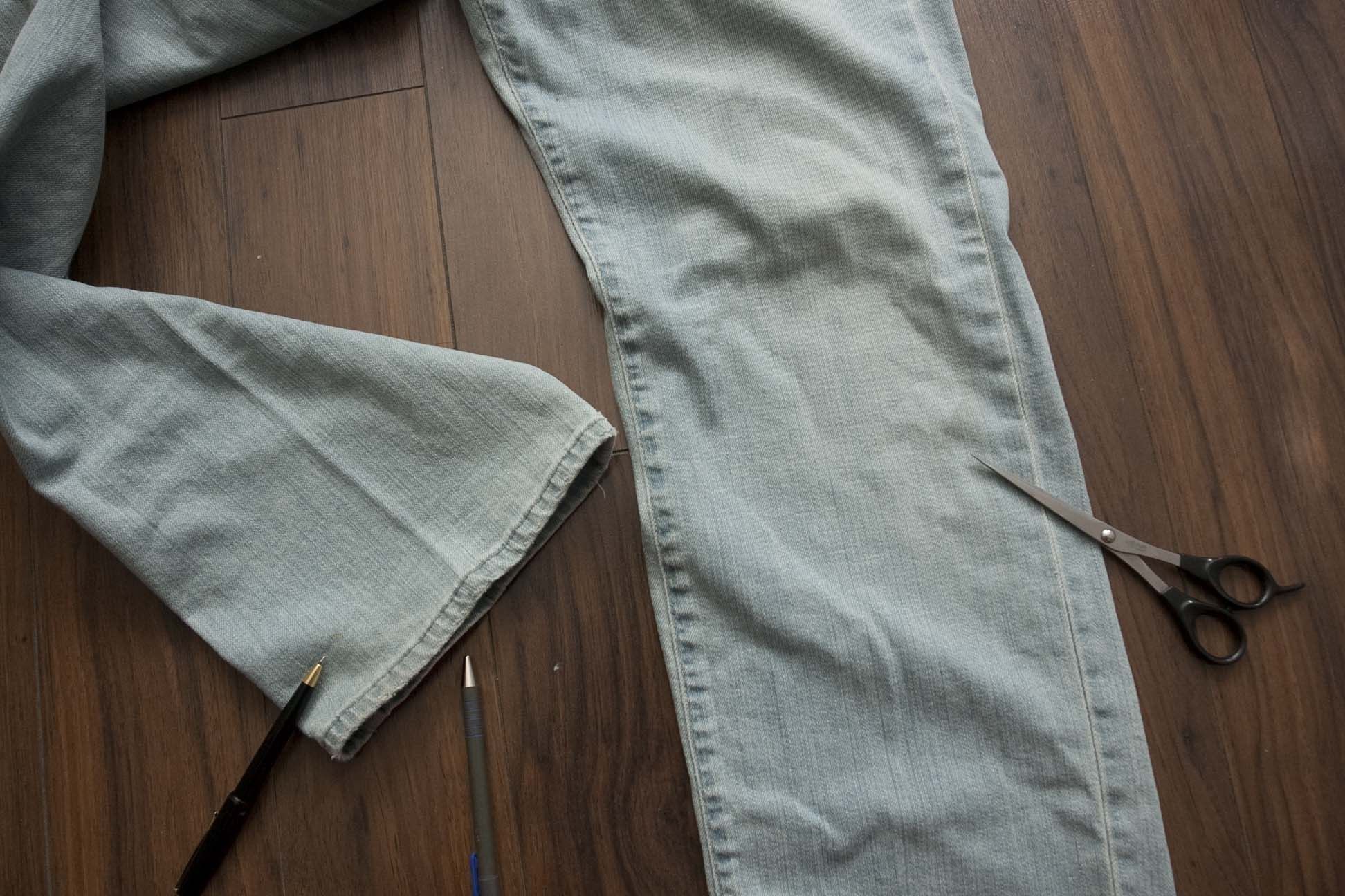 Lacoste Lacoste Jeans Distressed Size 35x31.5 Size US 35 - 2 Thumbnail