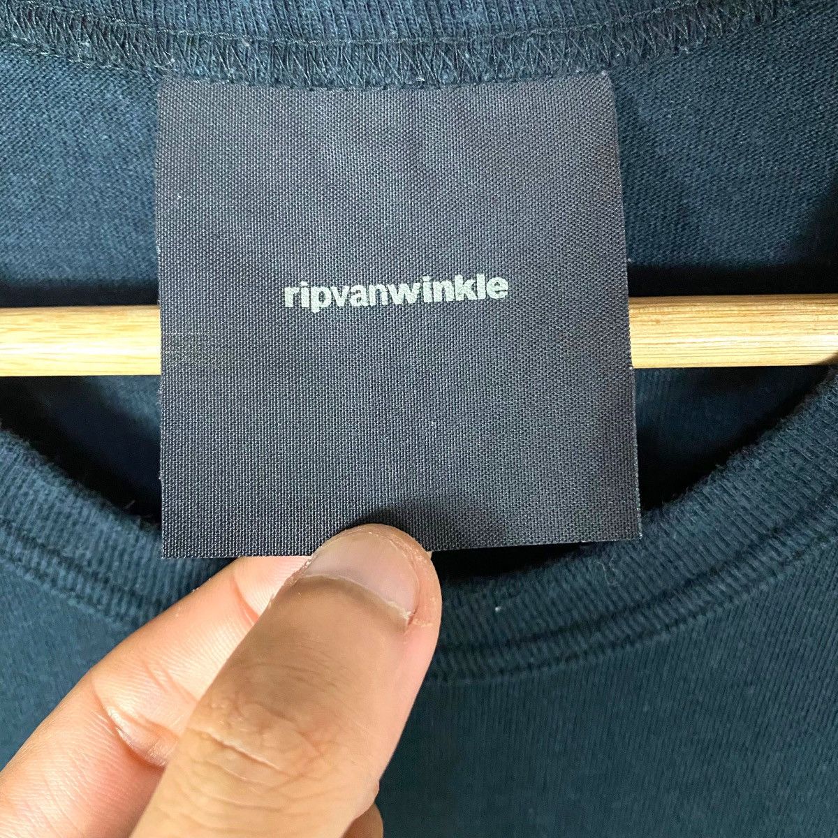 RIPVANWINKLE RIP VAN WINKLE "STILL LIFE" LONGSLEEVE TEE Size US S / EU 44-46 / 1 - 7 Thumbnail
