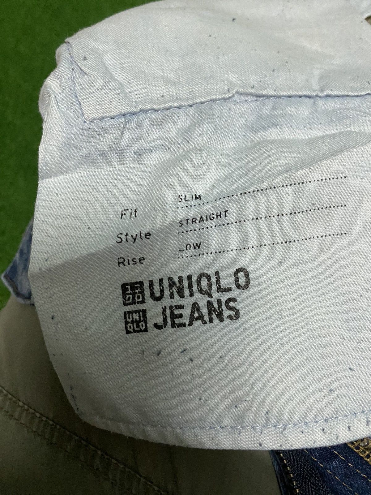 Japanese Brand DISTRESSED UNIQLO SELVAGE DENIM SIZE 29 Size US 29 - 10 Thumbnail