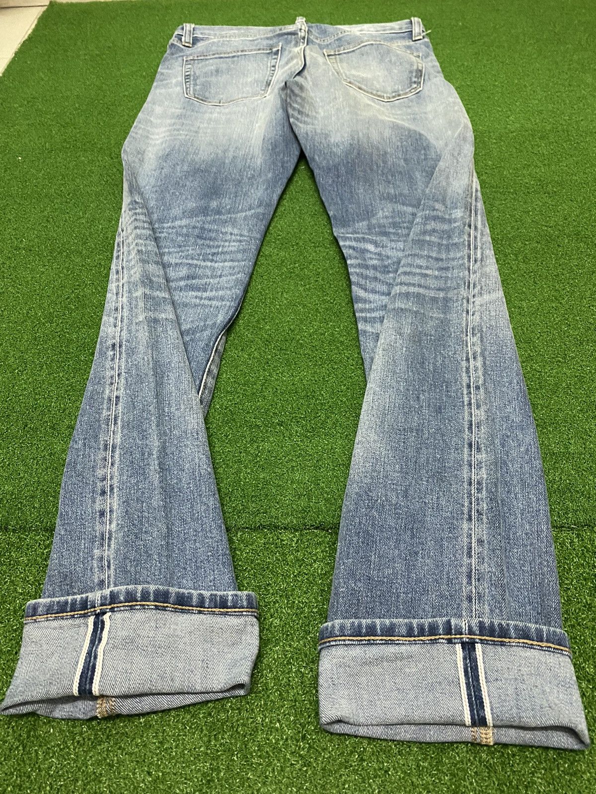 Japanese Brand DISTRESSED UNIQLO SELVAGE DENIM SIZE 29 Size US 29 - 14 Thumbnail