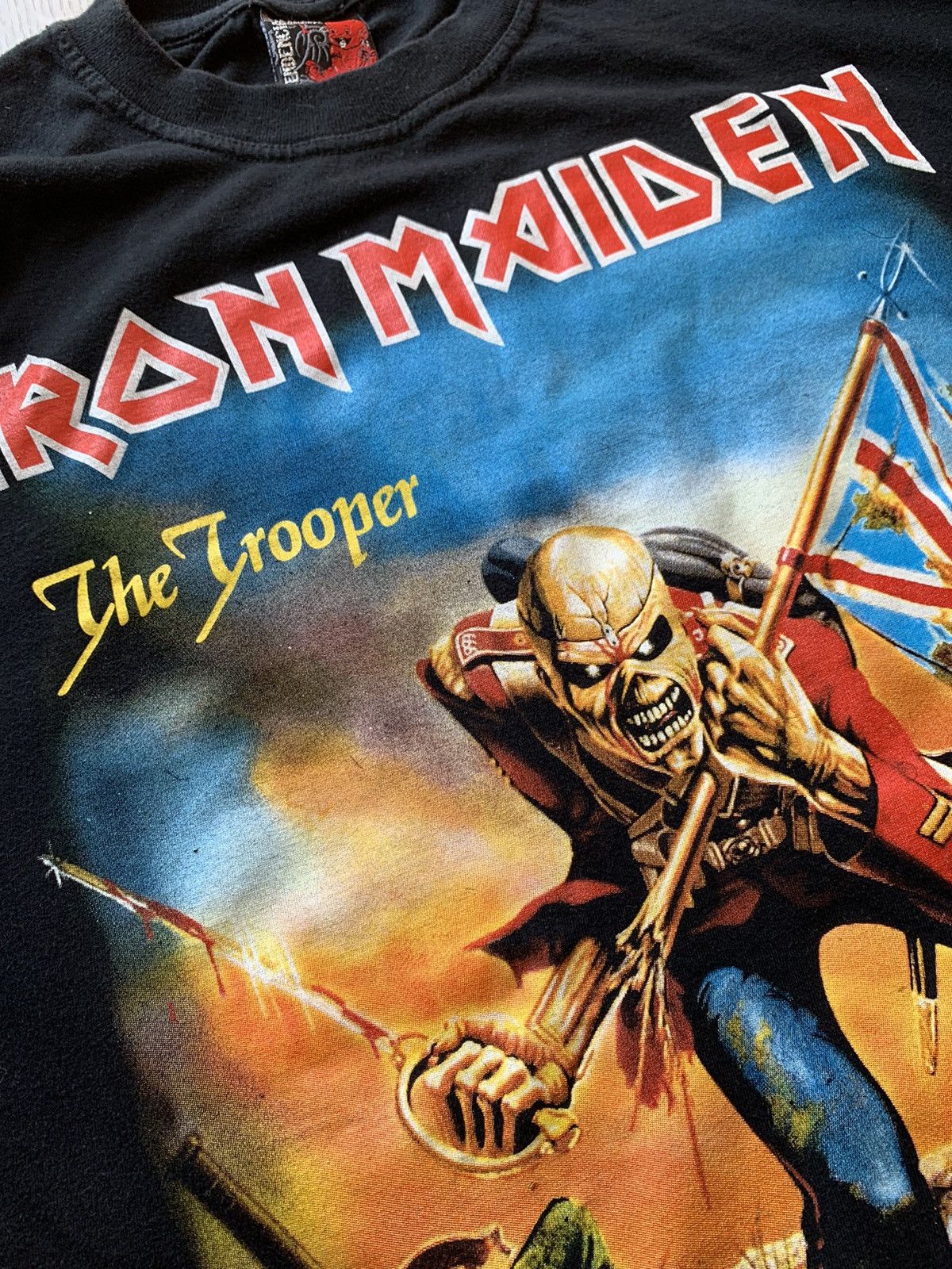 Band Tees Iron Maiden The Trooper Vintage Y2K Concert Band Tee Size US L / EU 52-54 / 3 - 8 Thumbnail