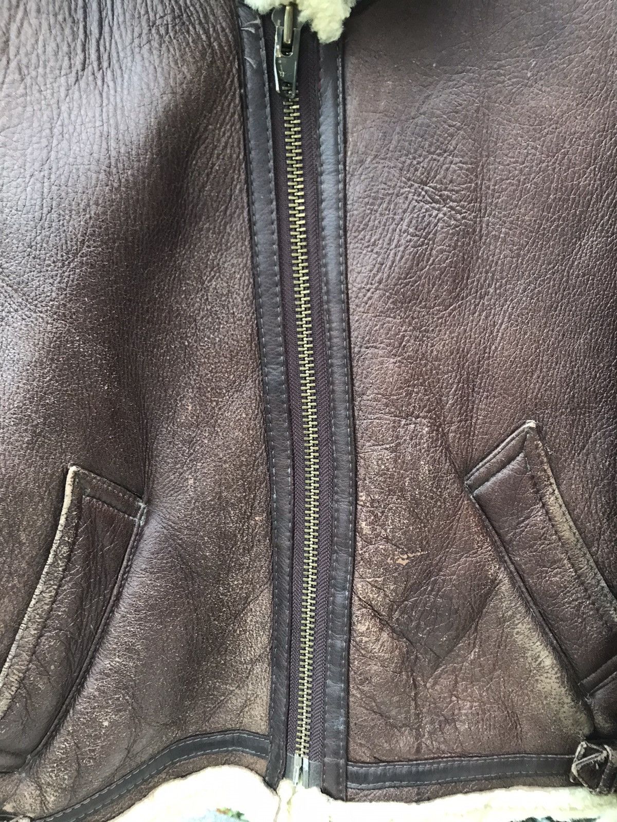 Vintage CARLA Aviator B-3 Distressed Leather Jacket Size US L / EU 52-54 / 3 - 8 Thumbnail