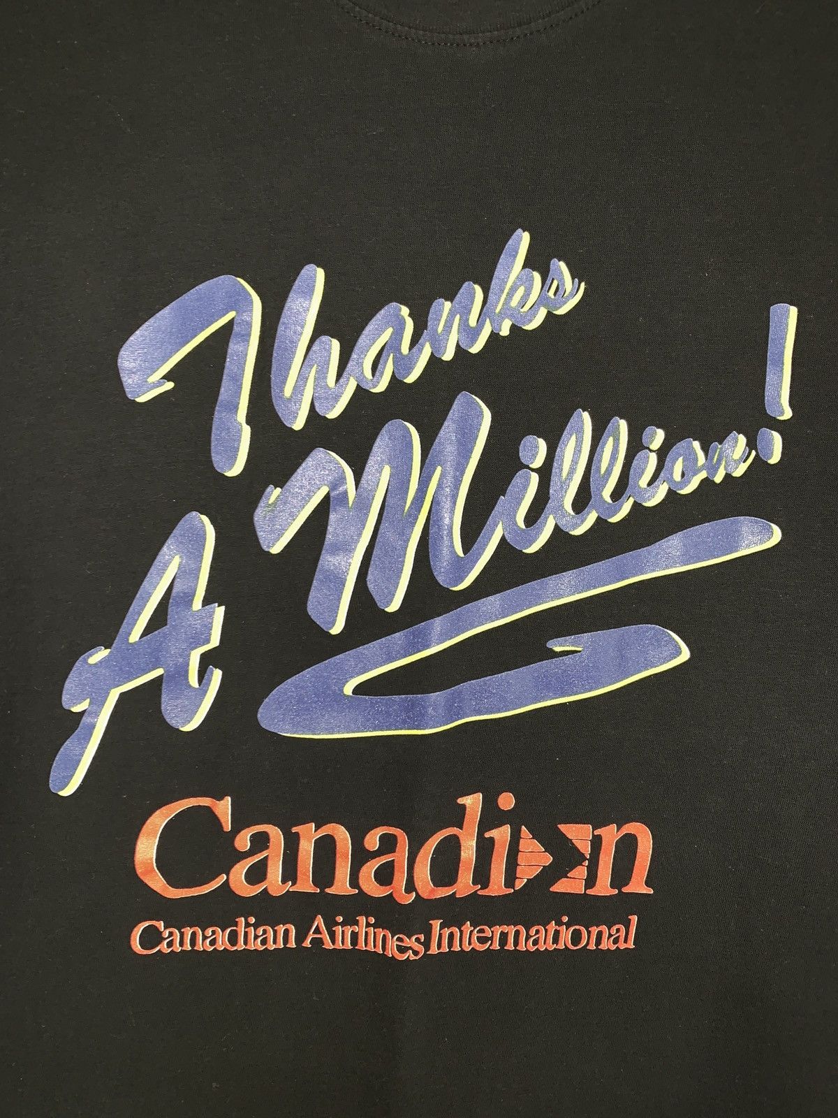 Vintage SINGLE STITCH - “THANKS A MILLION!” Canadian Airlines Tee Size US L / EU 52-54 / 3 - 5 Thumbnail