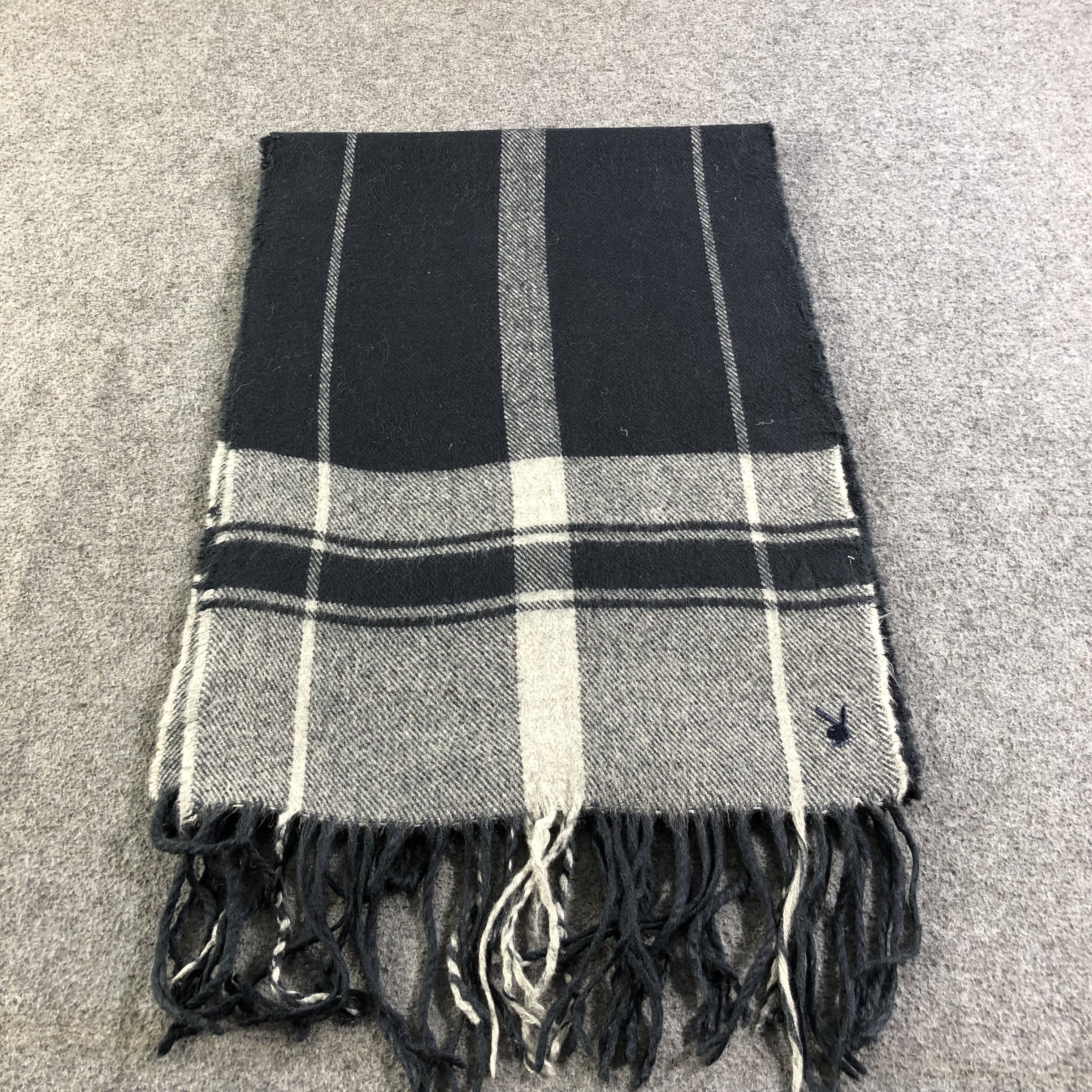 Playboy Playboy Neck Wrap Scarf Muffler V1281 Size ONE SIZE - 3 Thumbnail