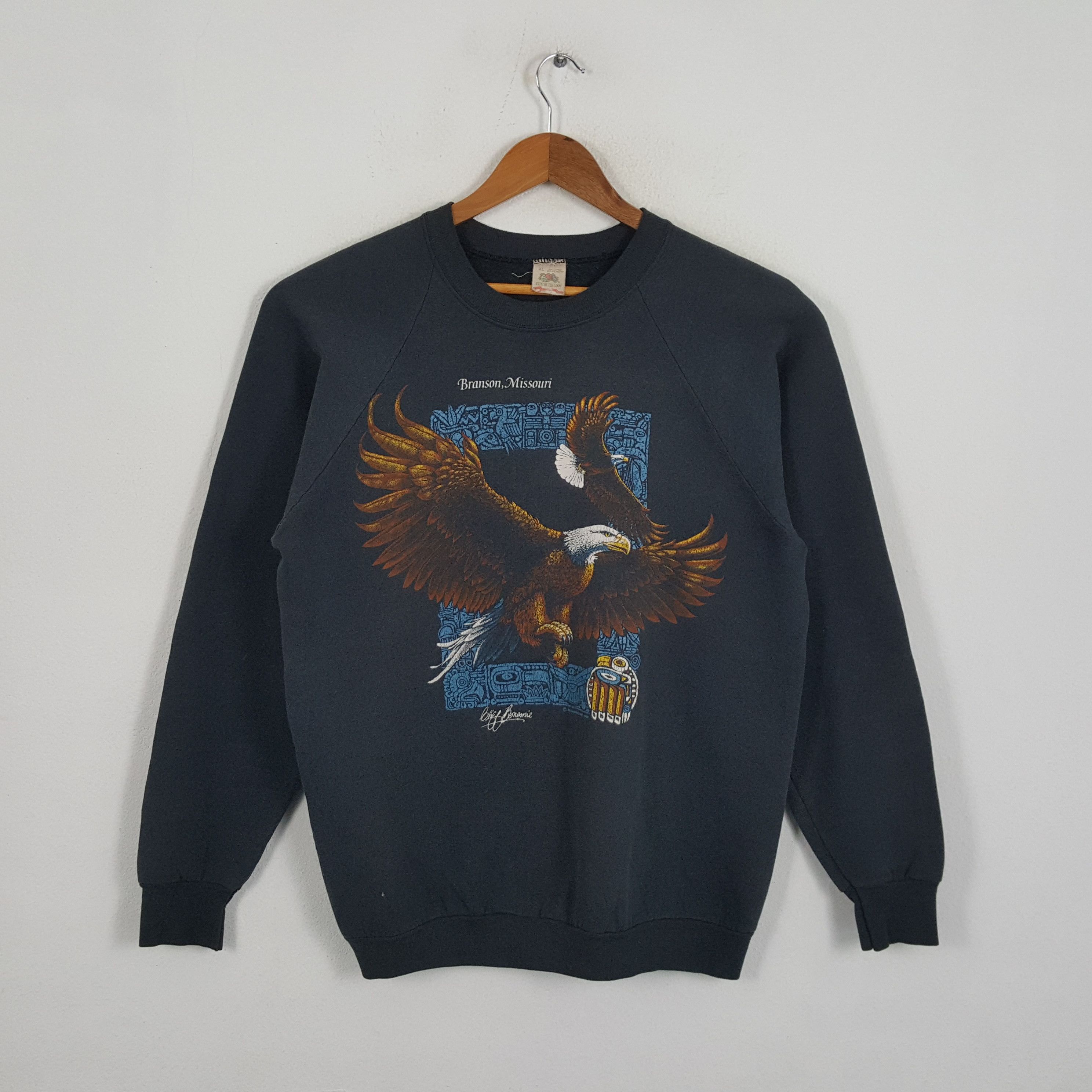 Vintage BRANSON MISSOURI Streetwear Eagle Sweatshirts