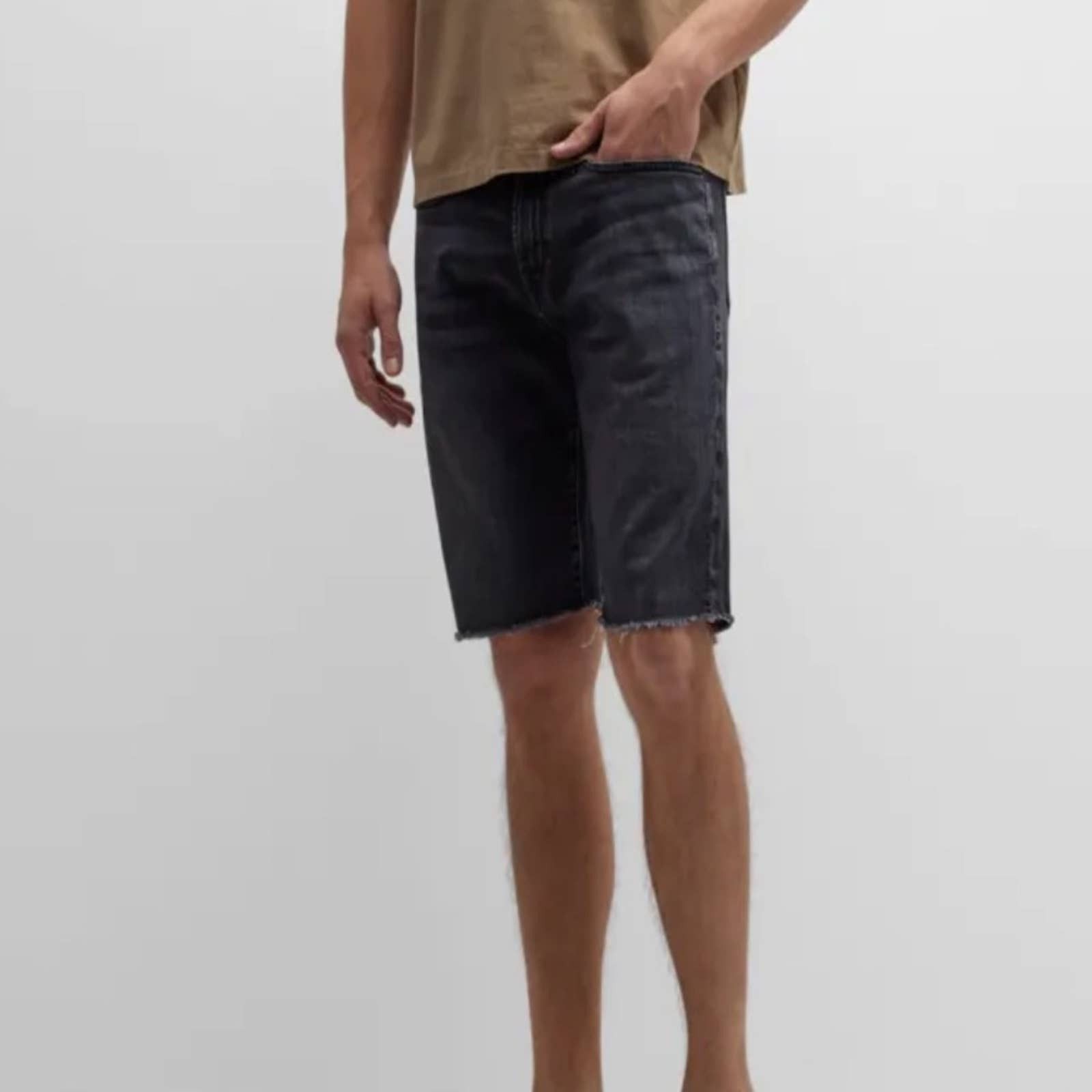 Frame L’ Homme newest Cut Off Short