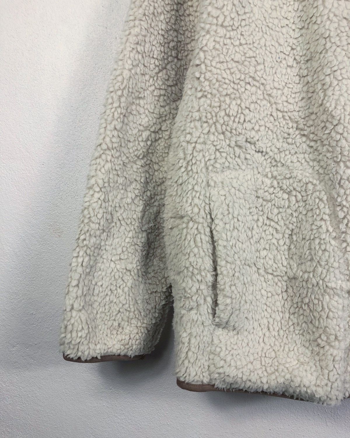 Uniqlo × White Mountaineering Uniqlo X White Mountaineering Deep Pile Fleece Sweatshirt Size US M / EU 48-50 / 2 - 4 Thumbnail