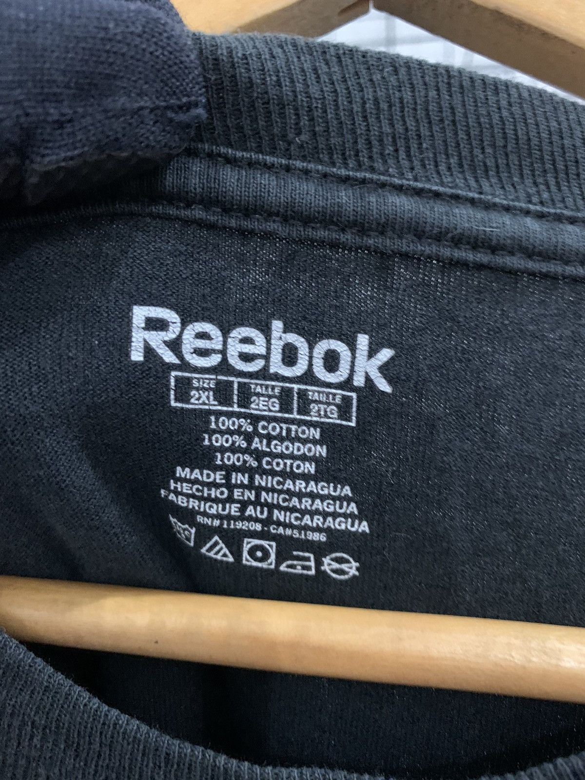 NFL × NHL × Reebok CHICAGO BLACKHAWKS HOCKEY x NFL BY REEBOK T-SHIRT Size US XXL / EU 58 / 5 - 5 Thumbnail