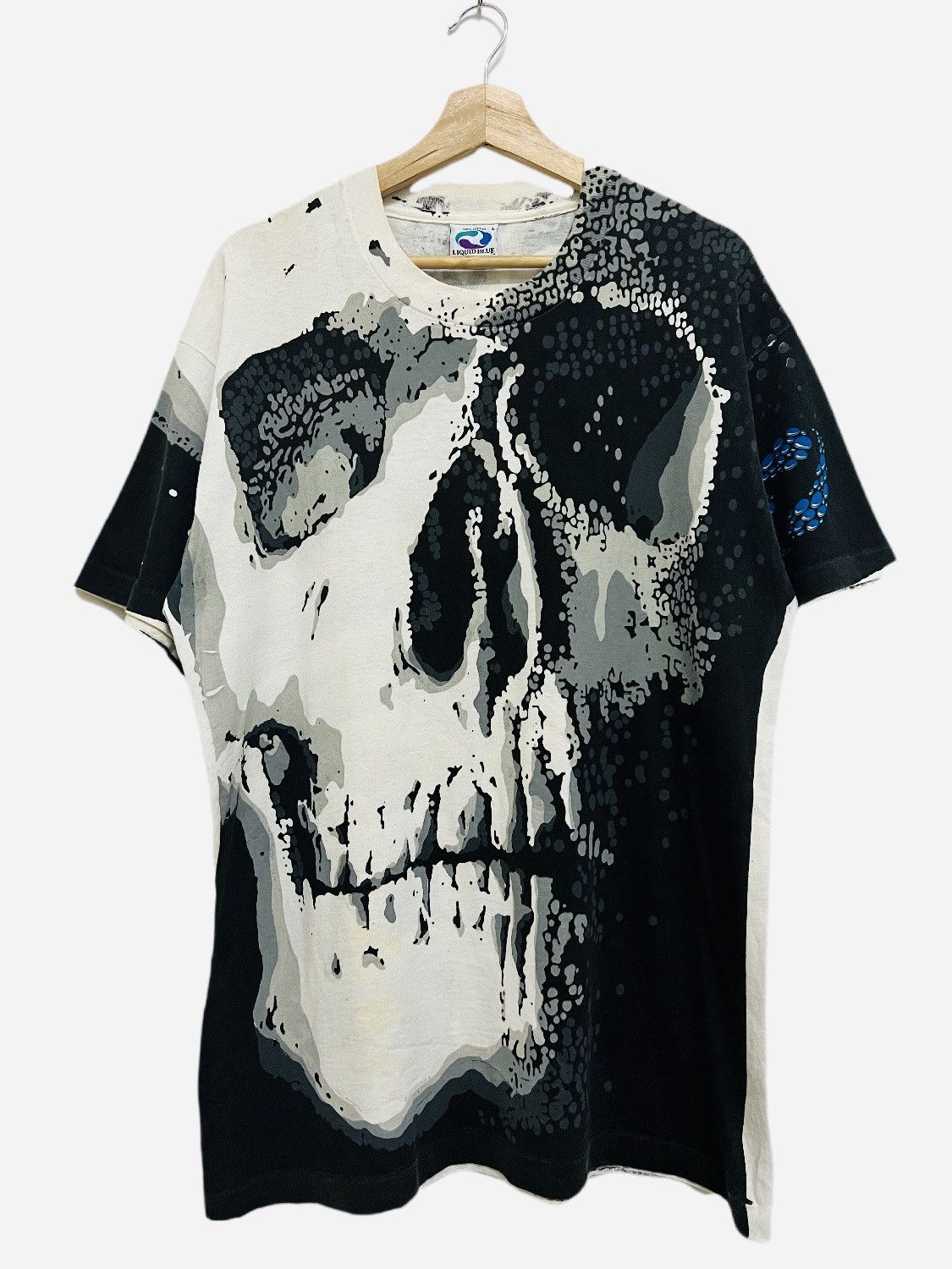 Liquid Blue Vintage AOP Skull Chris Pinkerton Liquid Blue 1992 Tee Size US L / EU 52-54 / 3 - 1 Thumbnail