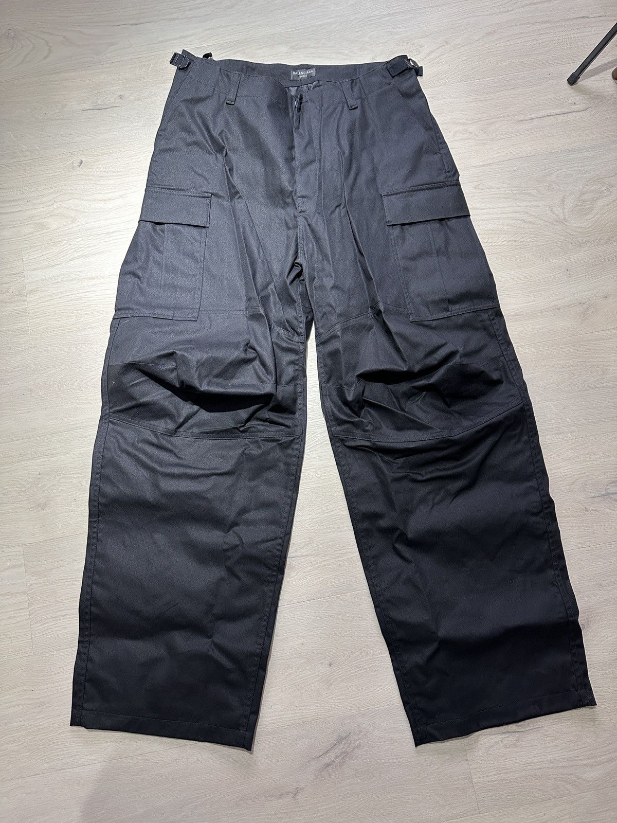 Balenciaga Balenciaga kick cargo pant Size US 32 / EU 48 - 1 Thumbnail