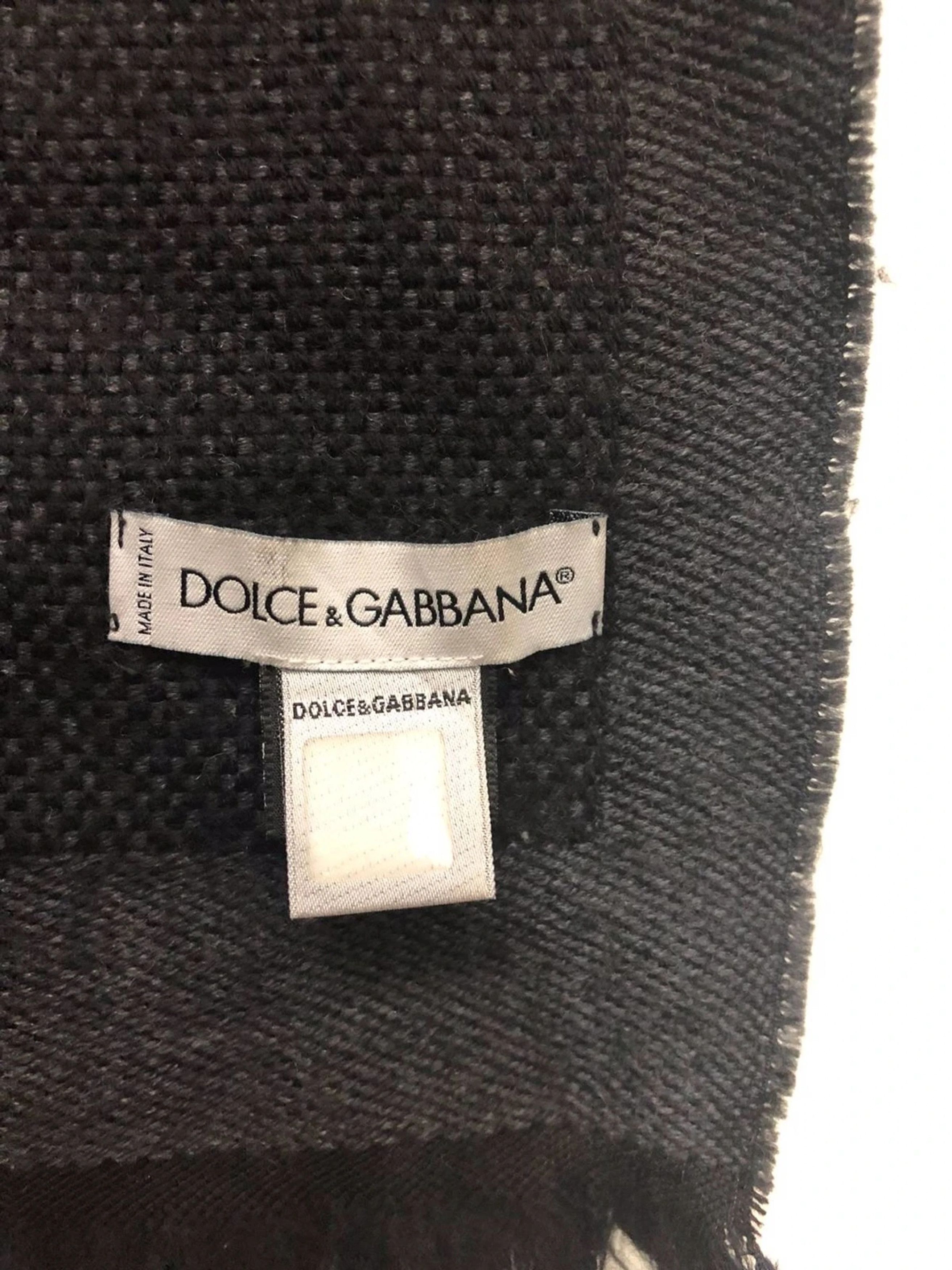 Dolce & Gabbana Vintage Authentic Dolce & Gabbana Spell Out Scarf Wool Size ONE SIZE - 7 Thumbnail