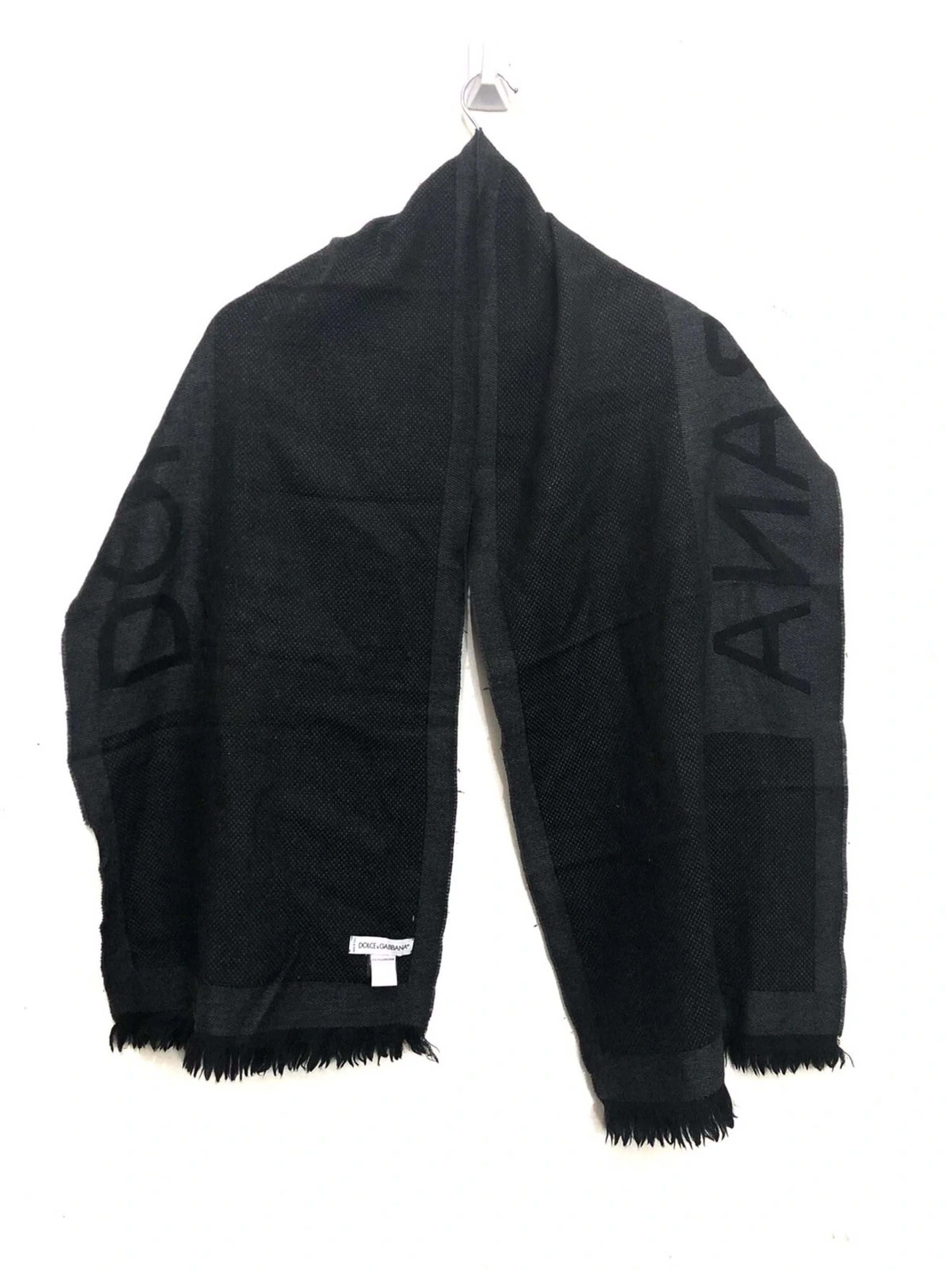 Dolce & Gabbana Vintage Authentic Dolce & Gabbana Spell Out Scarf Wool Size ONE SIZE - 5 Thumbnail
