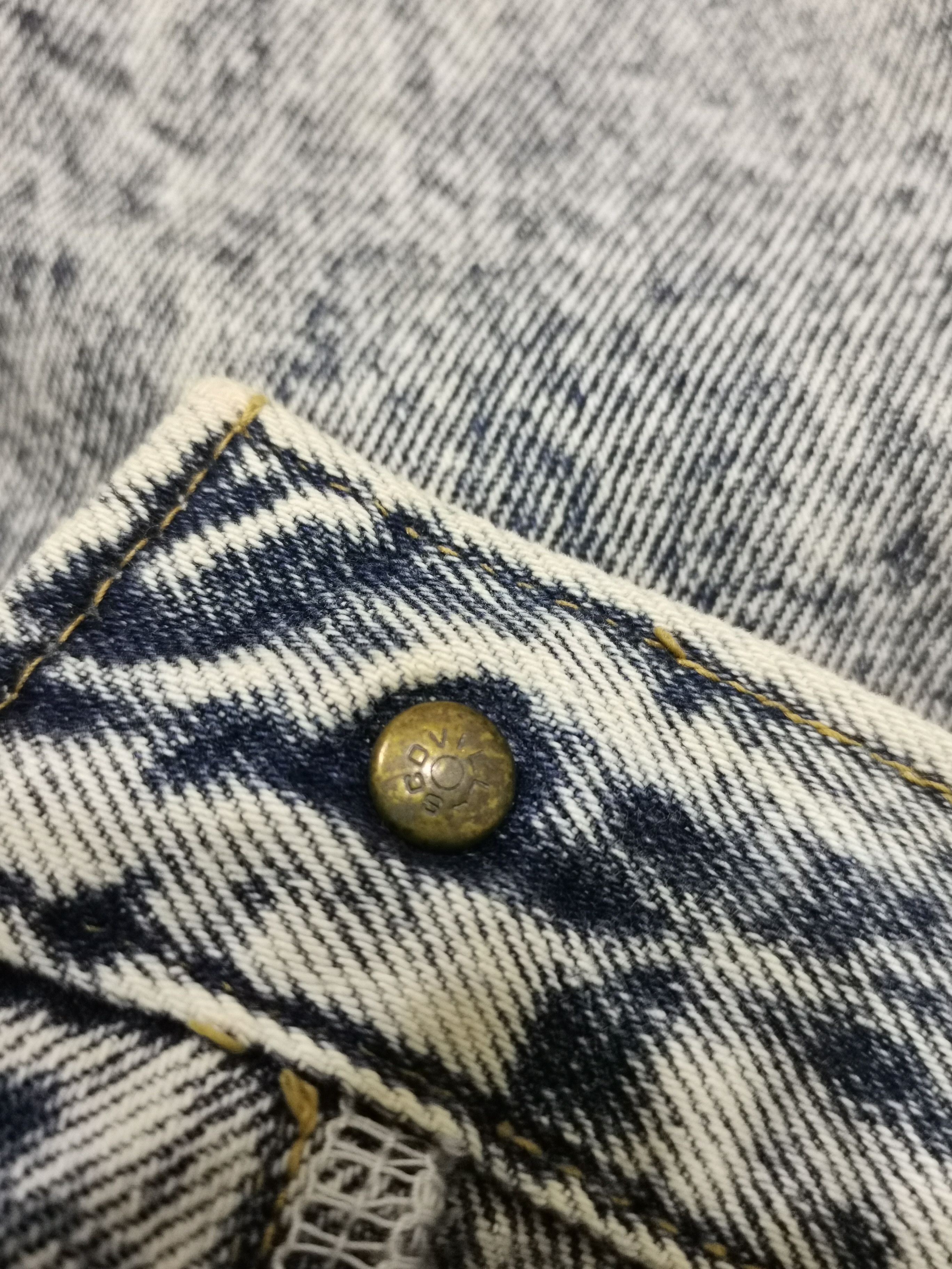 Vintage Vintage G.L. Heart Acid Wash Jeans Size US 26 / EU 42 - 4 Thumbnail