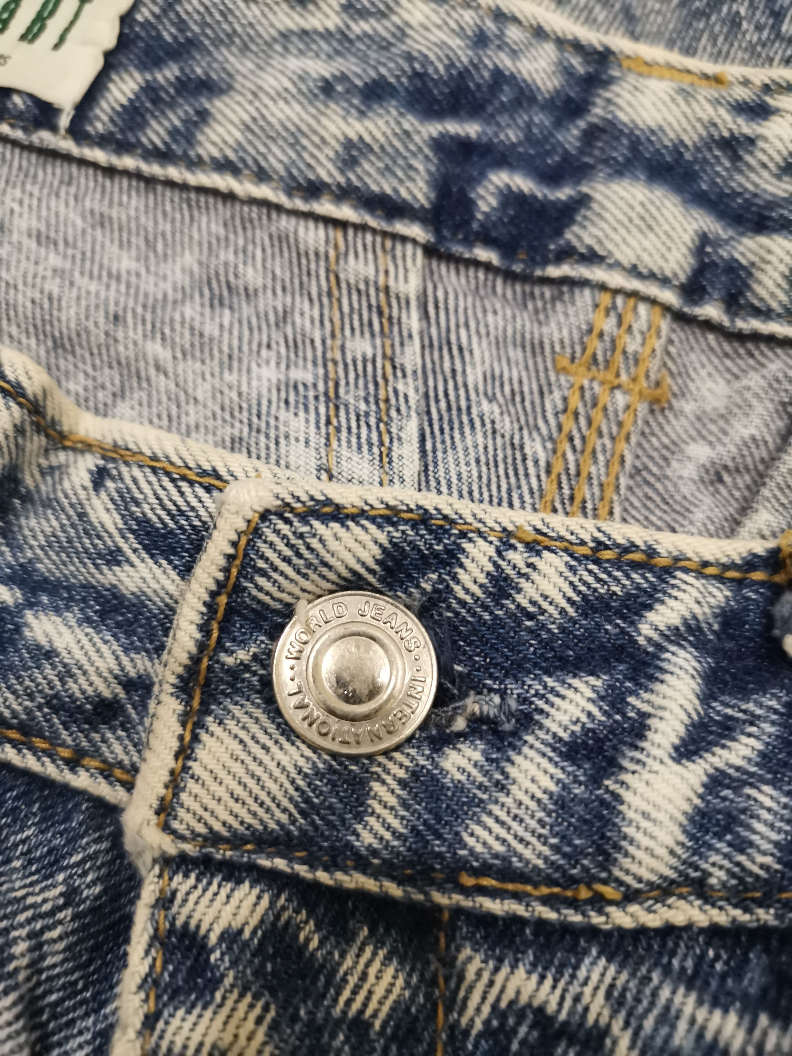 Vintage Vintage G.L. Heart Acid Wash Jeans Size US 26 / EU 42 - 5 Thumbnail
