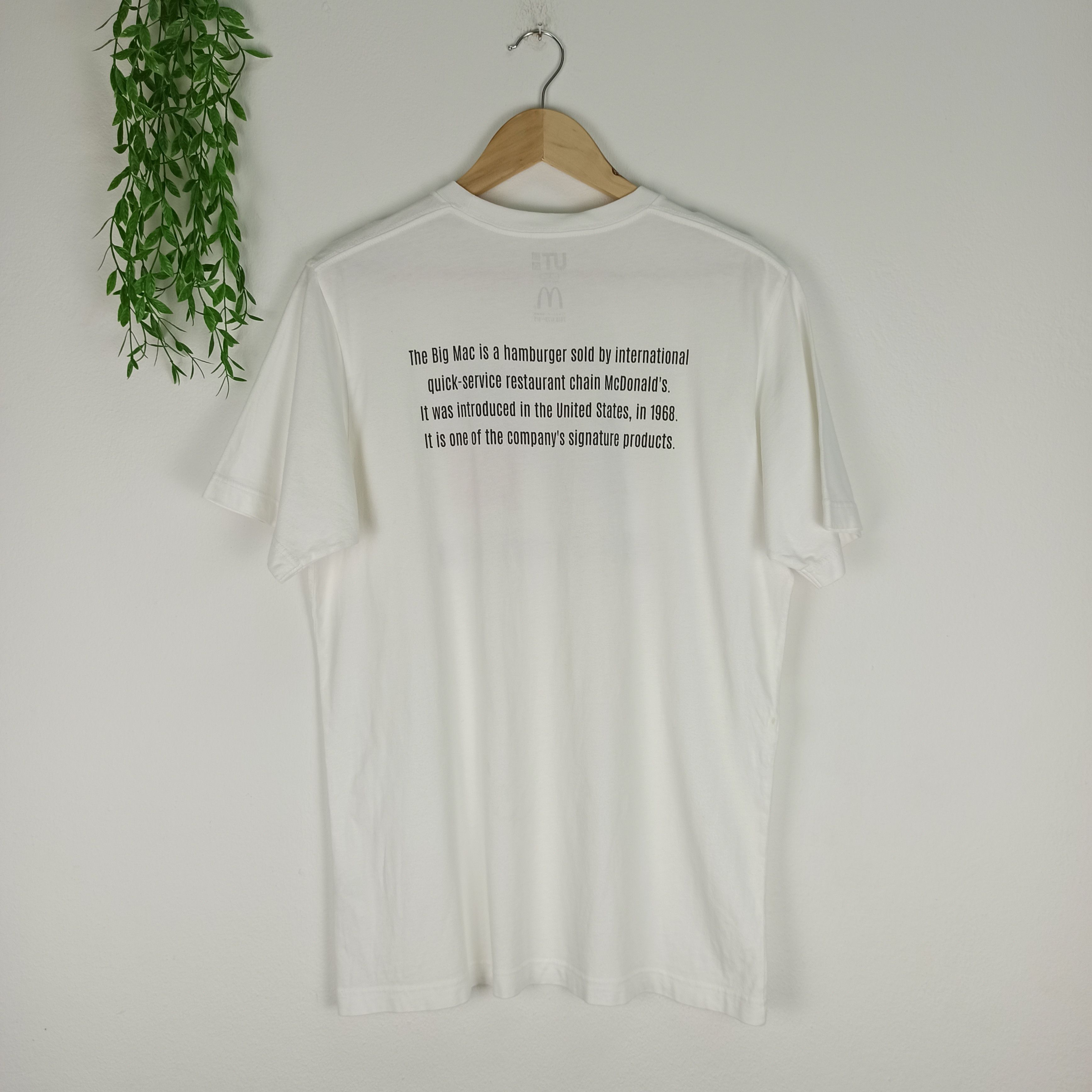 Cartoon Network × Uniqlo Mcdonald X Uniqlo Tshirt Size US L / EU 52-54 / 3 - 5 Thumbnail