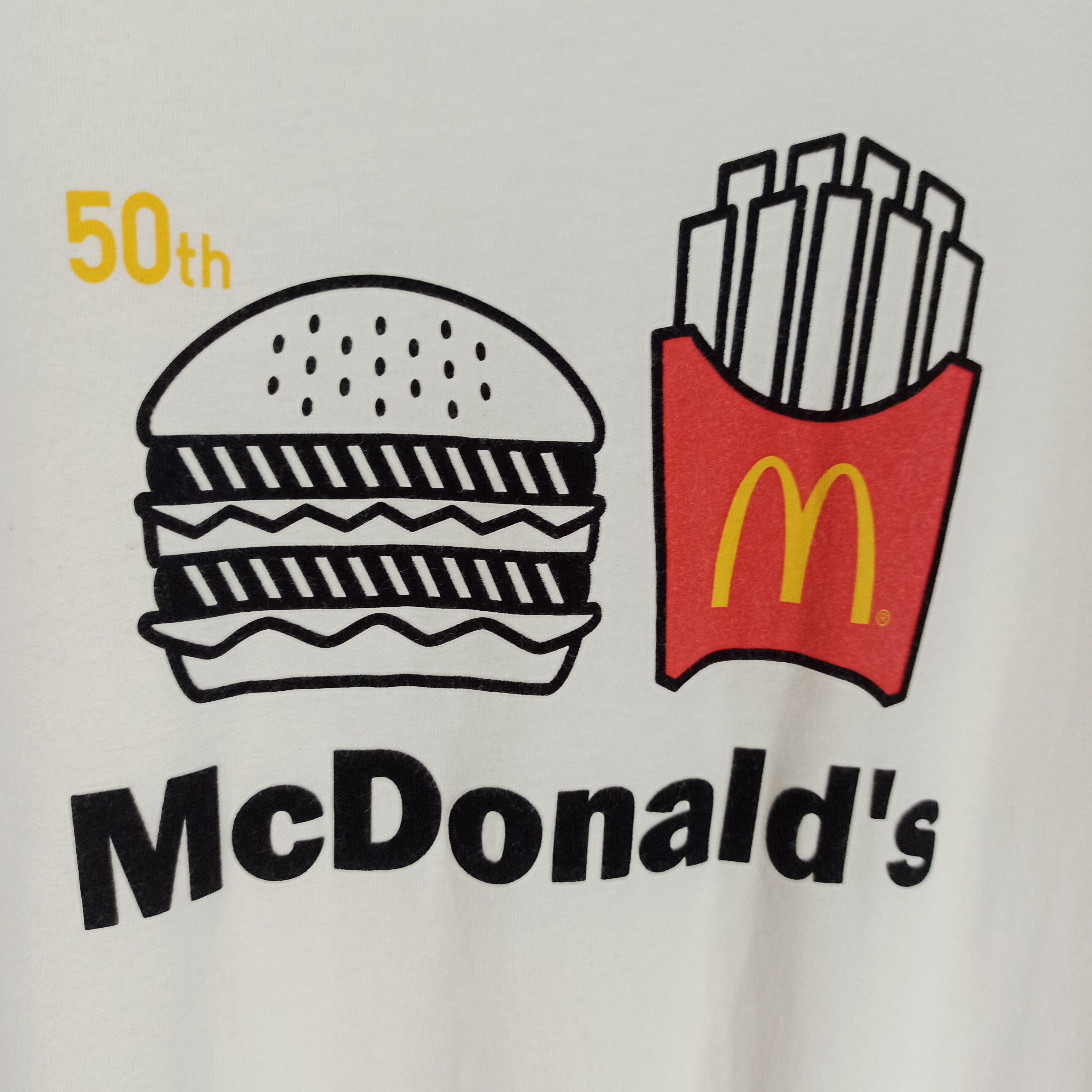 Cartoon Network × Uniqlo Mcdonald X Uniqlo Tshirt Size US L / EU 52-54 / 3 - 4 Thumbnail