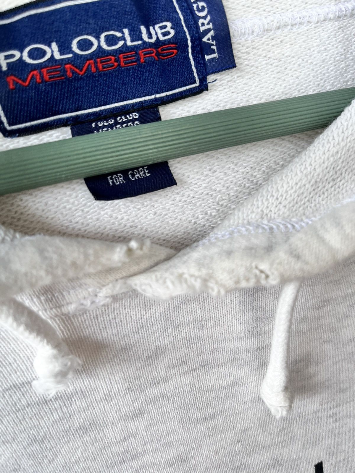 Vintage Vintage Polo Club Members Distressed Hoodie Size US L / EU 52-54 / 3 - 4 Thumbnail