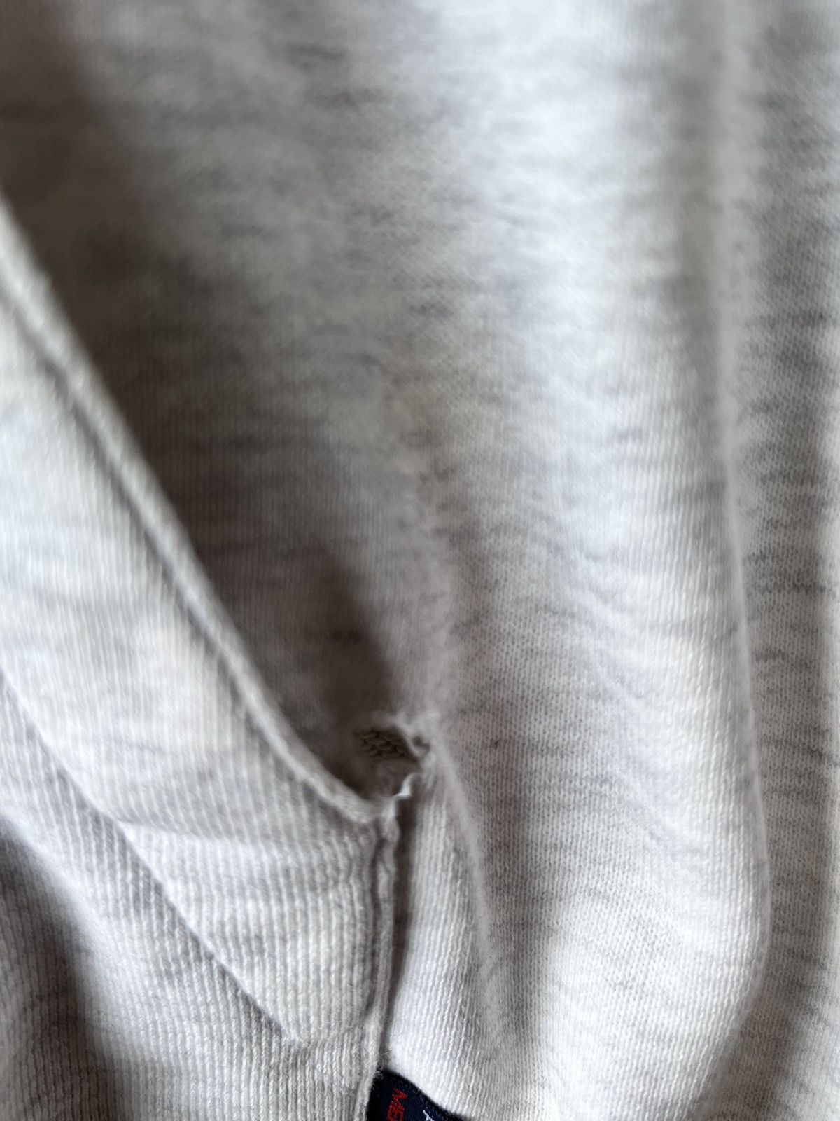 Vintage Vintage Polo Club Members Distressed Hoodie Size US L / EU 52-54 / 3 - 8 Thumbnail