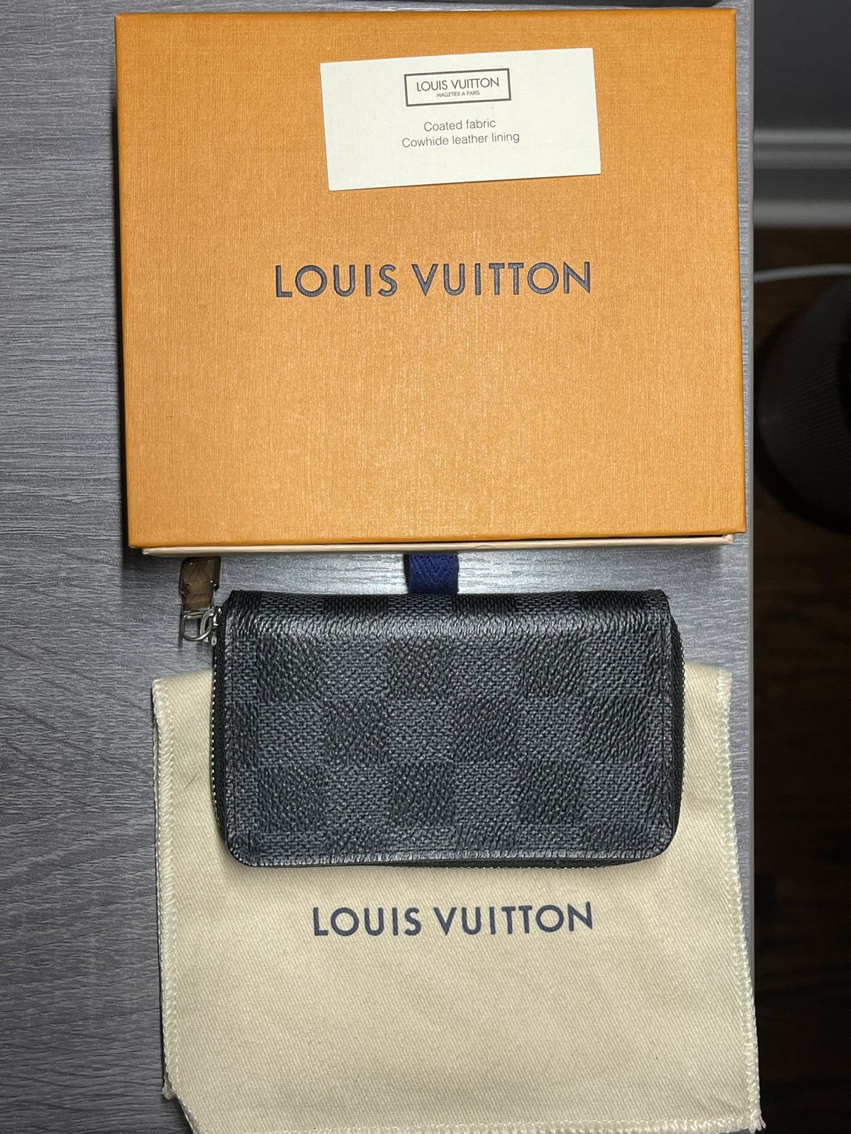 Preloved Louis Vuitton Damier Graphite Zippy Wallet CA5102 013023