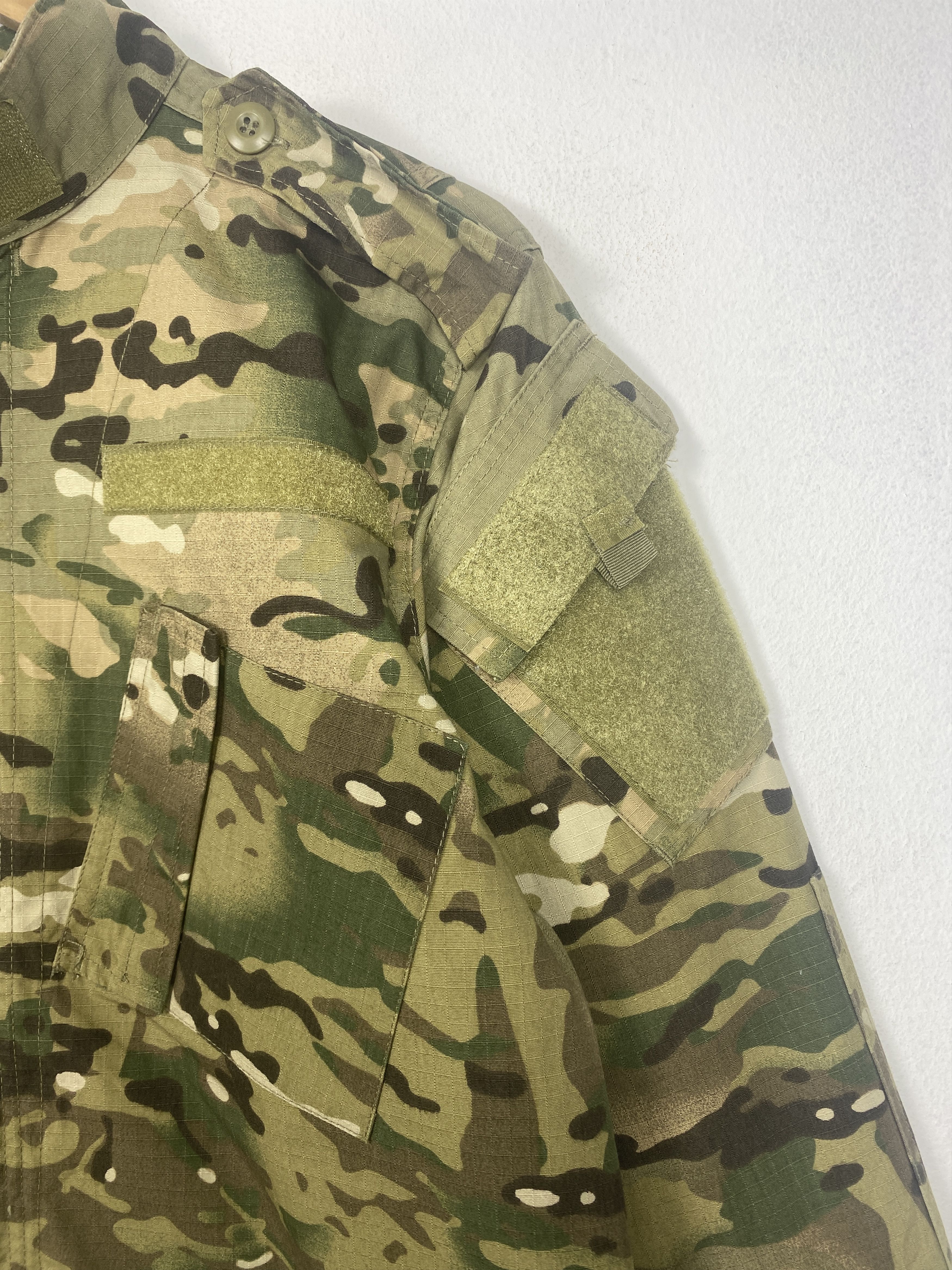 Vintage Vintage Army Combat Uniform Jacket J1168 Size US S / EU 44-46 / 1 - 3 Thumbnail
