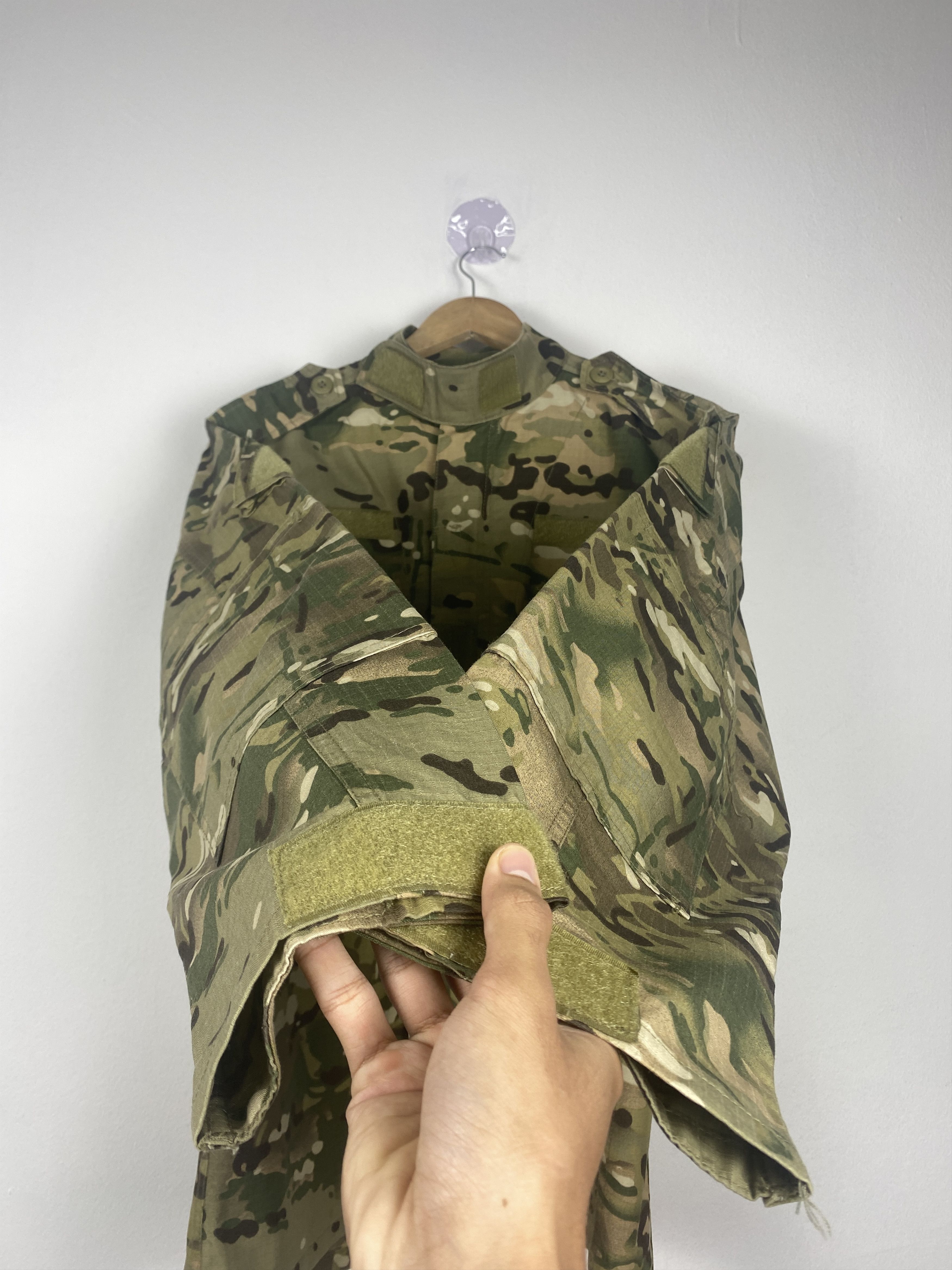 Vintage Vintage Army Combat Uniform Jacket J1168 Size US S / EU 44-46 / 1 - 9 Thumbnail