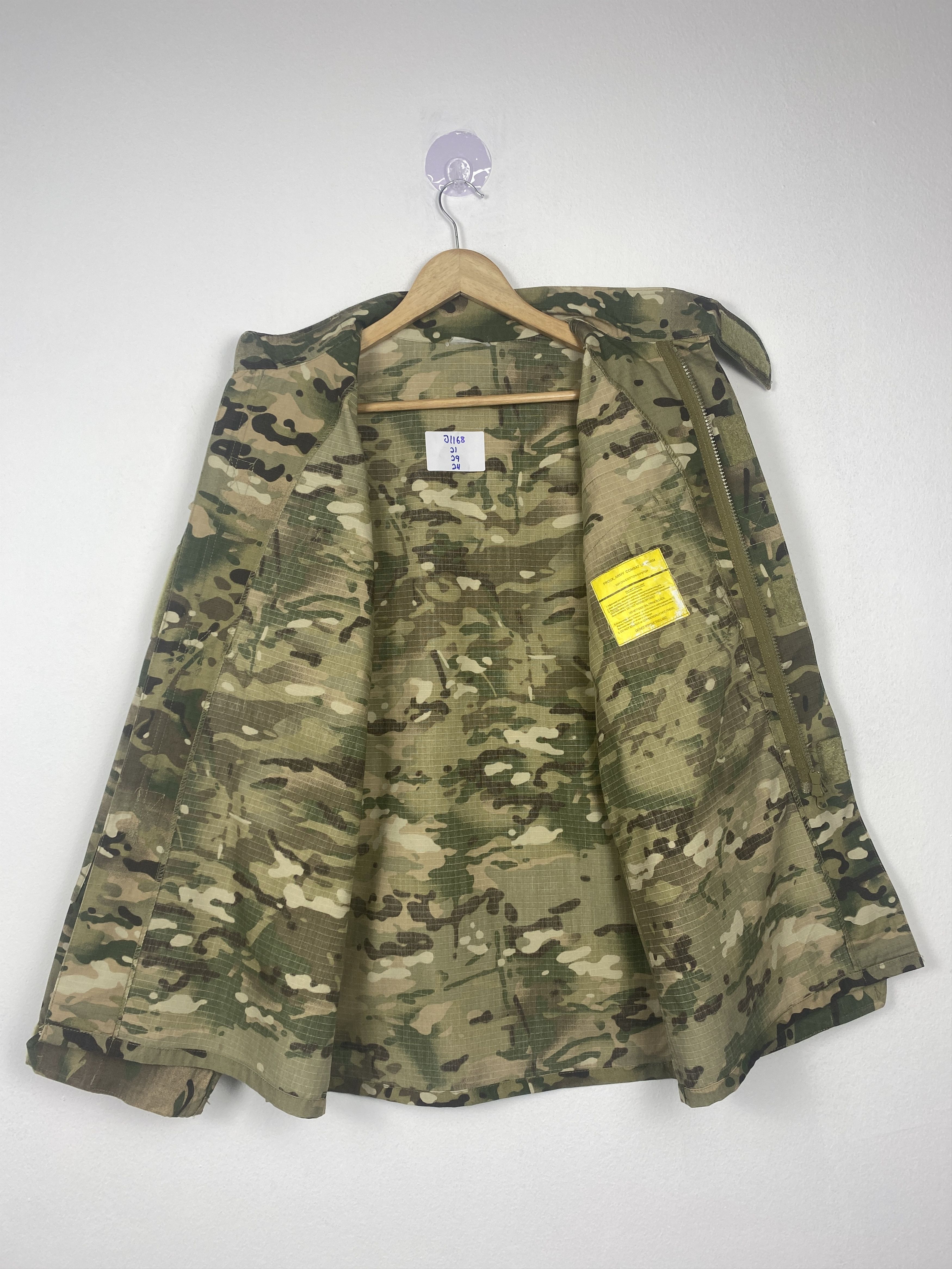 Vintage Vintage Army Combat Uniform Jacket J1168 Size US S / EU 44-46 / 1 - 11 Thumbnail