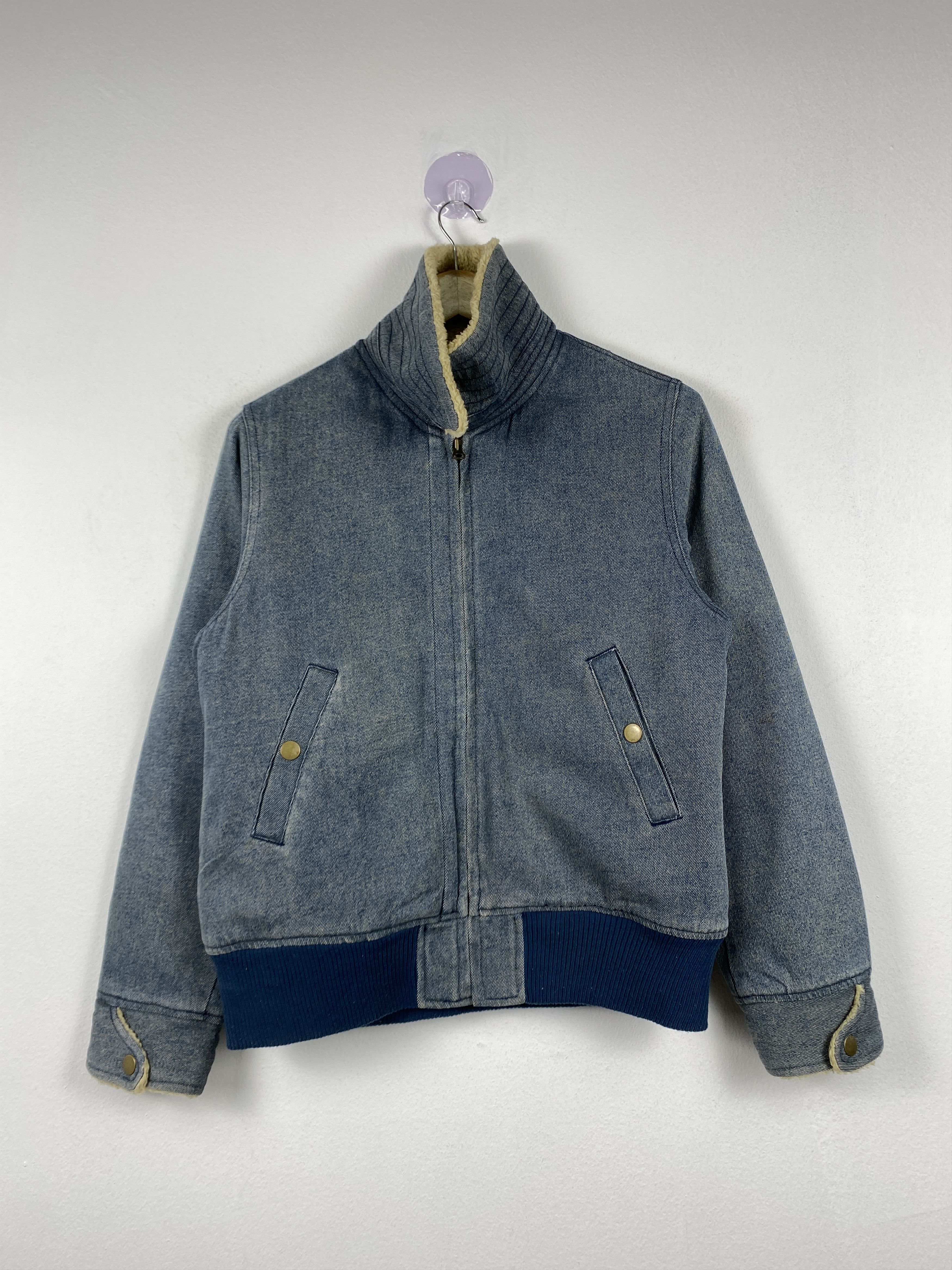 Japanese Brand Vintage Nephtys Sunfaded Sherpa Lining Denim Jacket J1282 Size US S / EU 44-46 / 1 - 1 Thumbnail