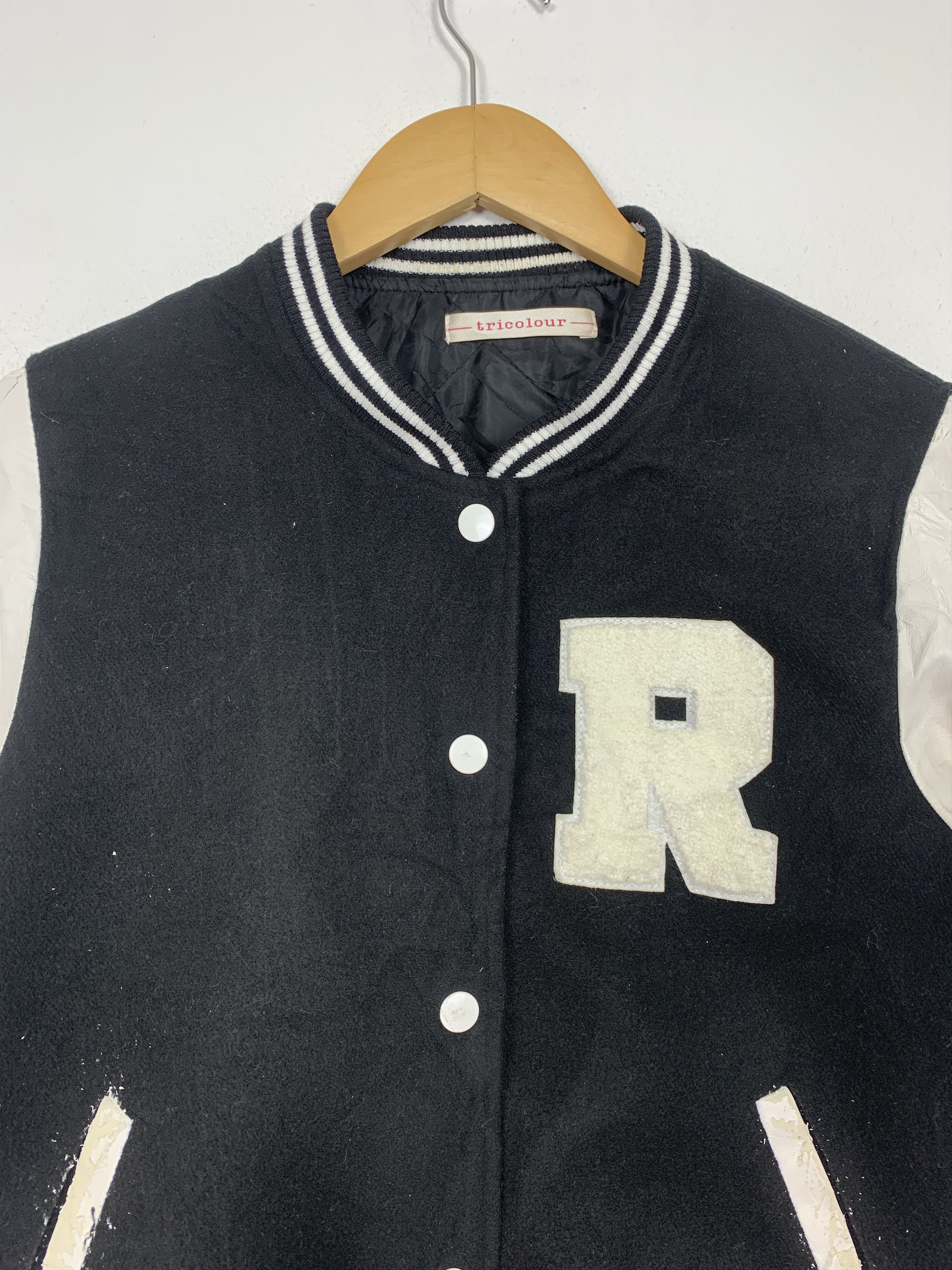 Japanese Brand Vintage TRICOLOUR Quilted Lining Varsity Jacket J1458 Size US S / EU 44-46 / 1 - 2 Thumbnail