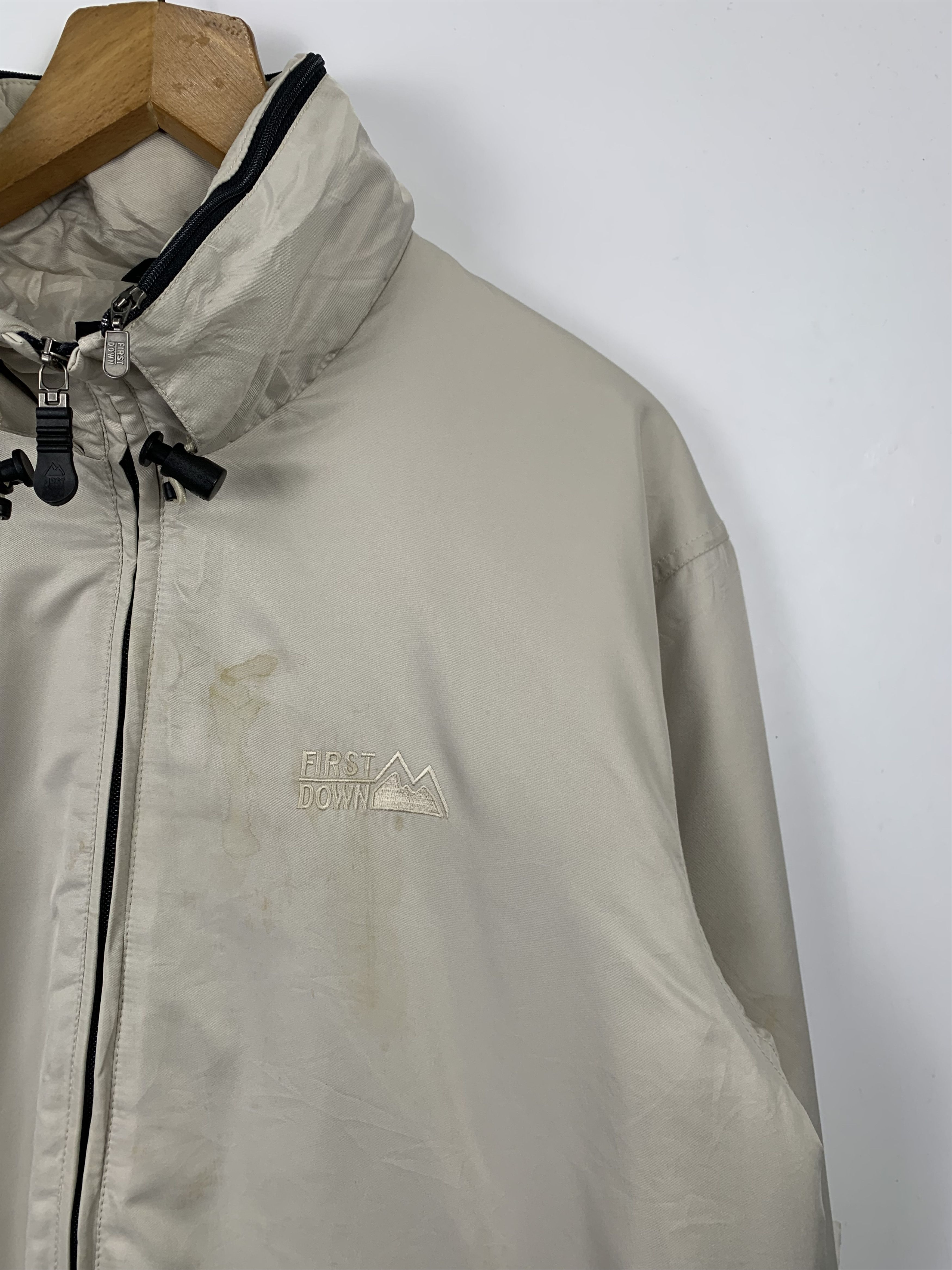 Vintage Vintage FIRST DOWN Usa Windbreaker Zip Up Jacket Size US M / EU 48-50 / 2 - 5 Thumbnail
