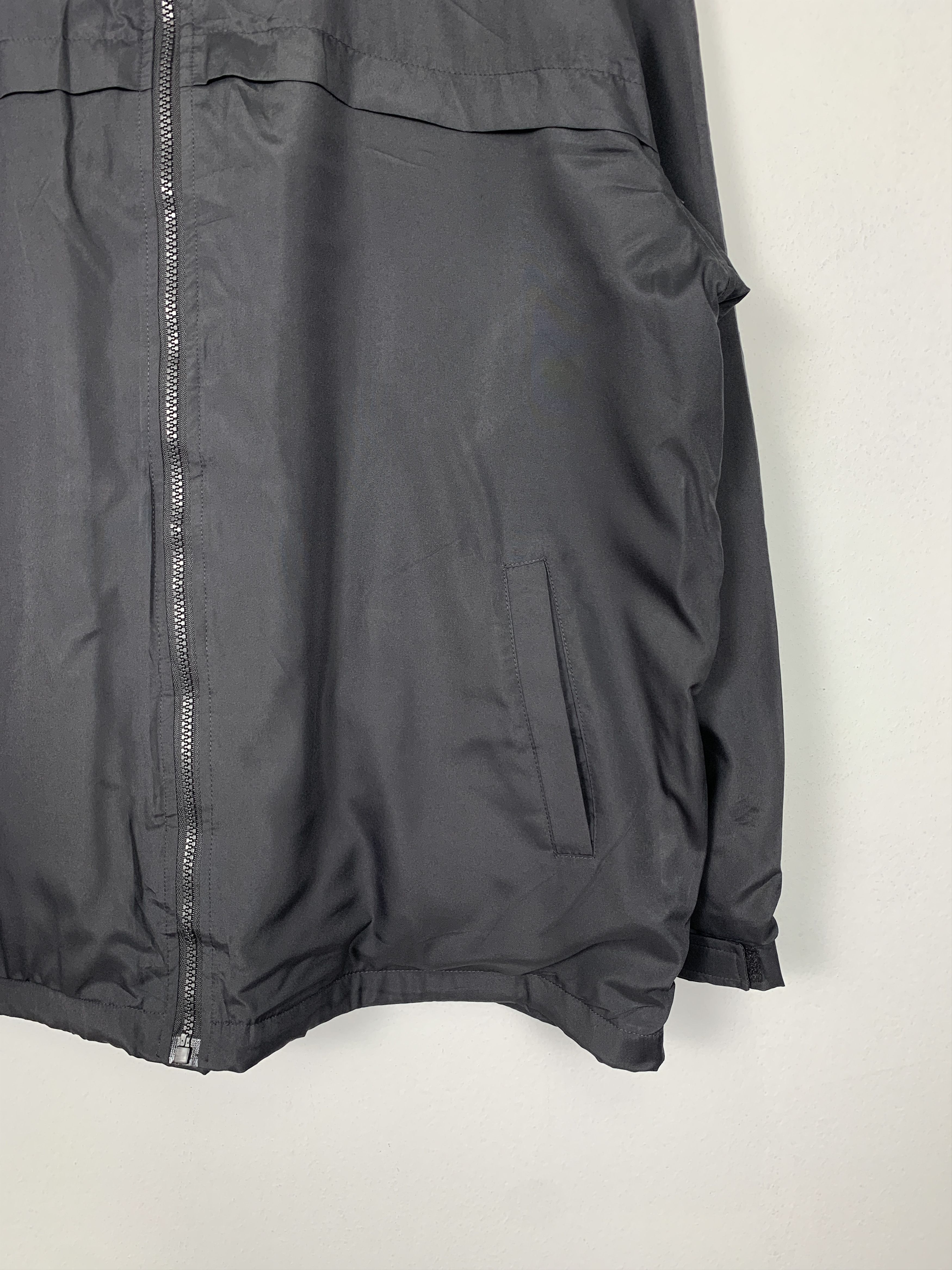 Vintage Vintage Manchury Zip Up Windbreaker Jacket Size US M / EU 48-50 / 2 - 4 Thumbnail