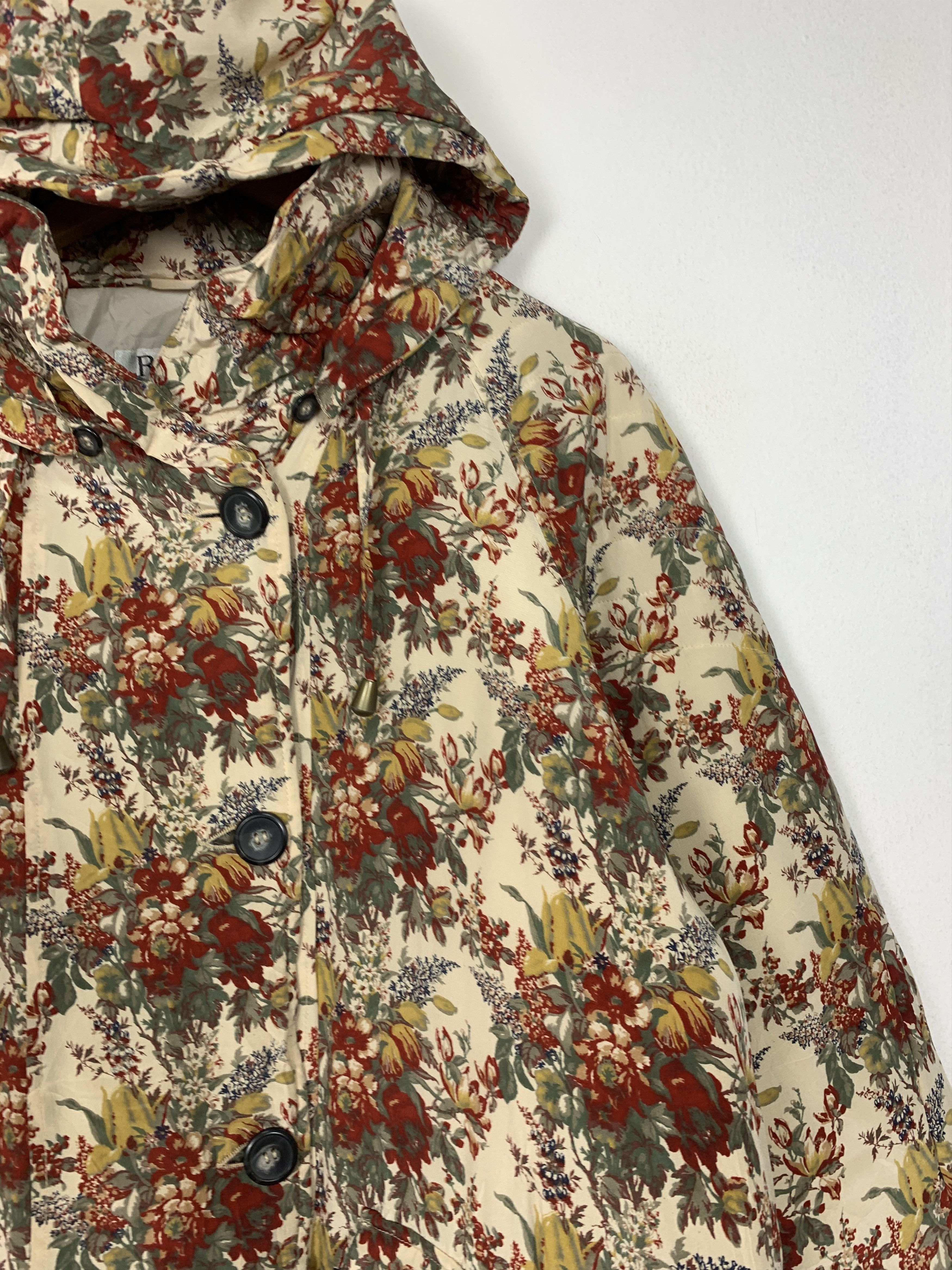 Japanese Brand Vintage Nihonbashi Tokyo Full Print Floral long Jacket J1456 Size 3XL / US 20-22 - 3 Thumbnail