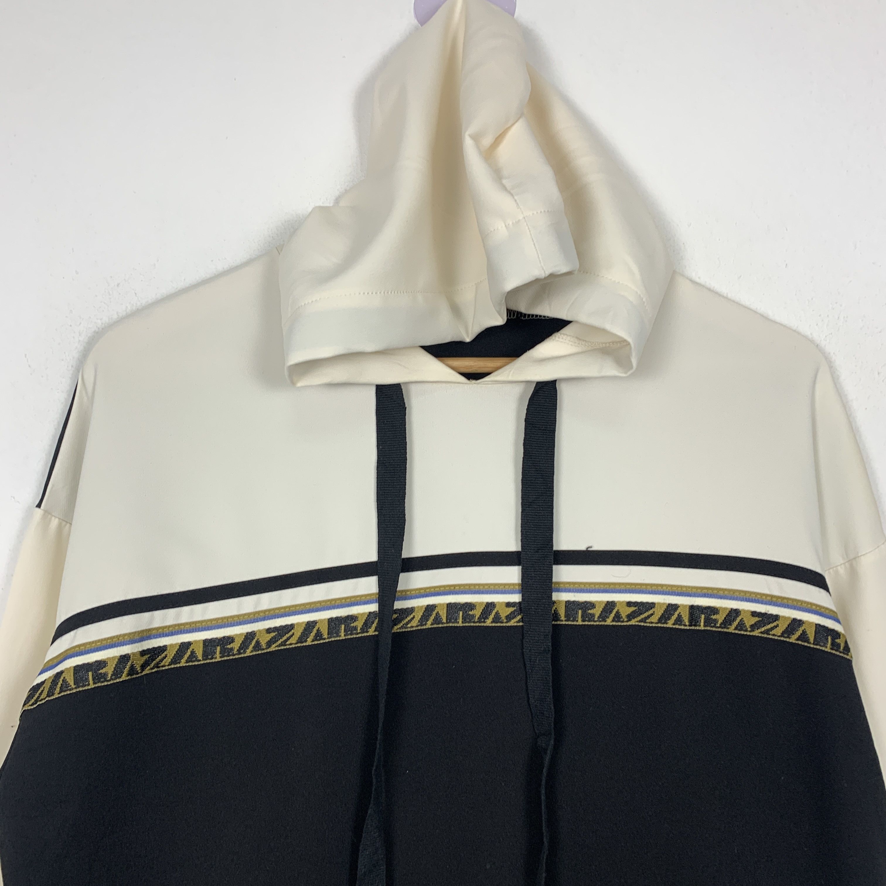 Zara Vintage Zara Basic Hoodie Jacket J1347 Size US S / EU 44-46 / 1 - 2 Thumbnail