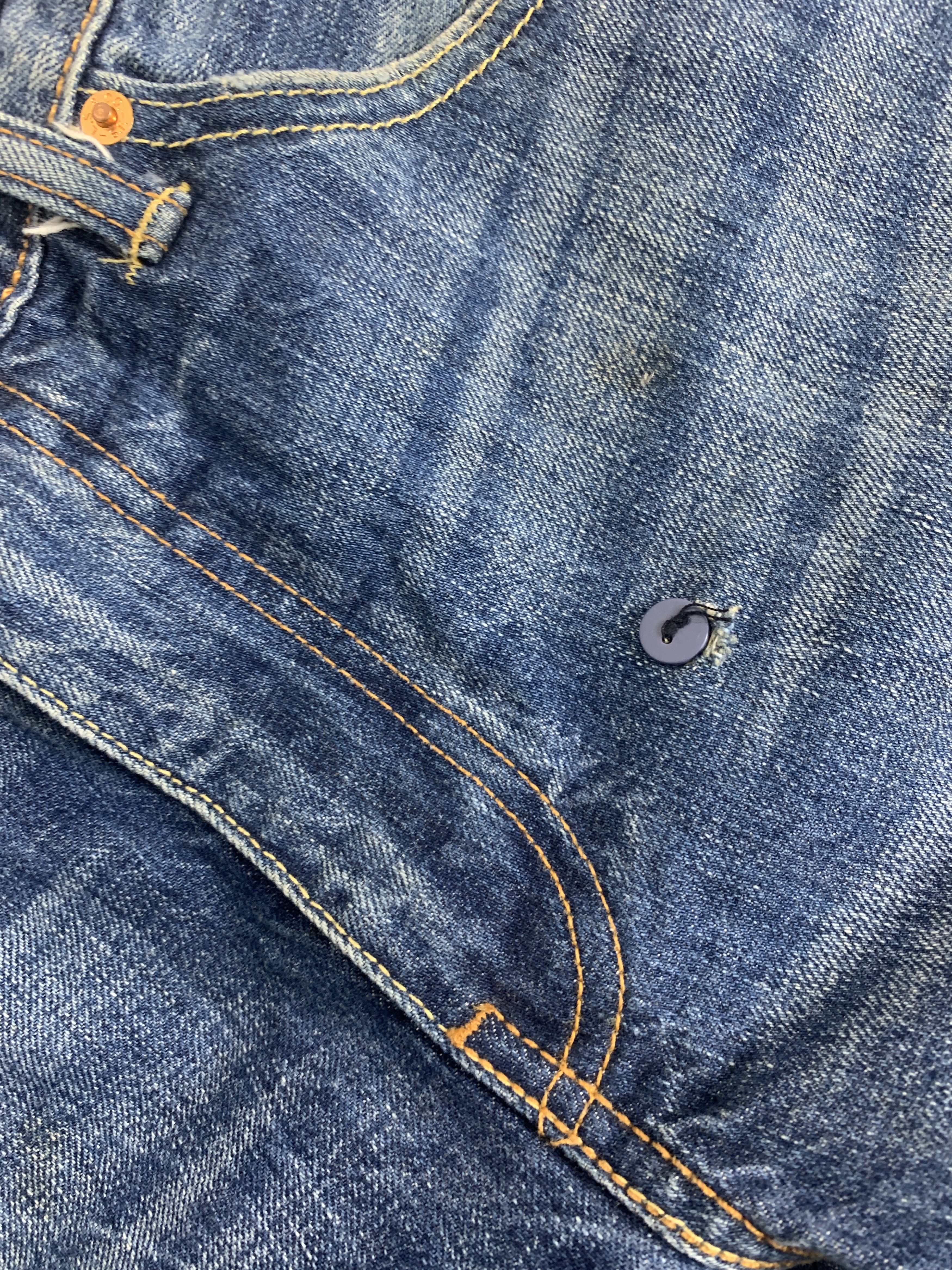 Levi's × Vintage Vintage LEVI'S 511 Distressed Slim Fit Mid Wash Jeans Size US 34 / EU 50 - 5 Thumbnail