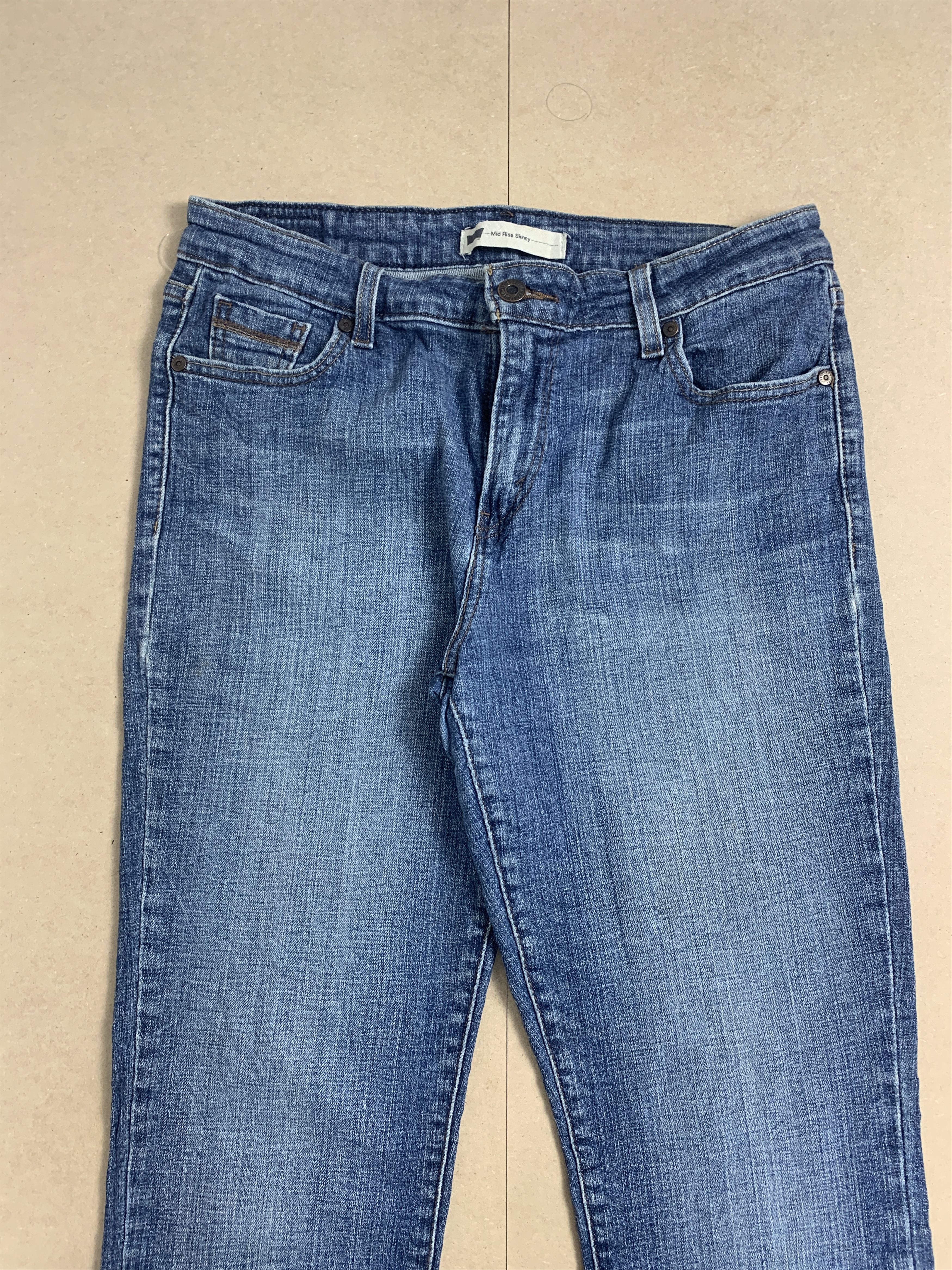 Levi's Vintage LEVI'S 711 Faded Skinny Egypt Mid Wash Jeans Size 30" / US 8 / IT 44 - 3 Thumbnail