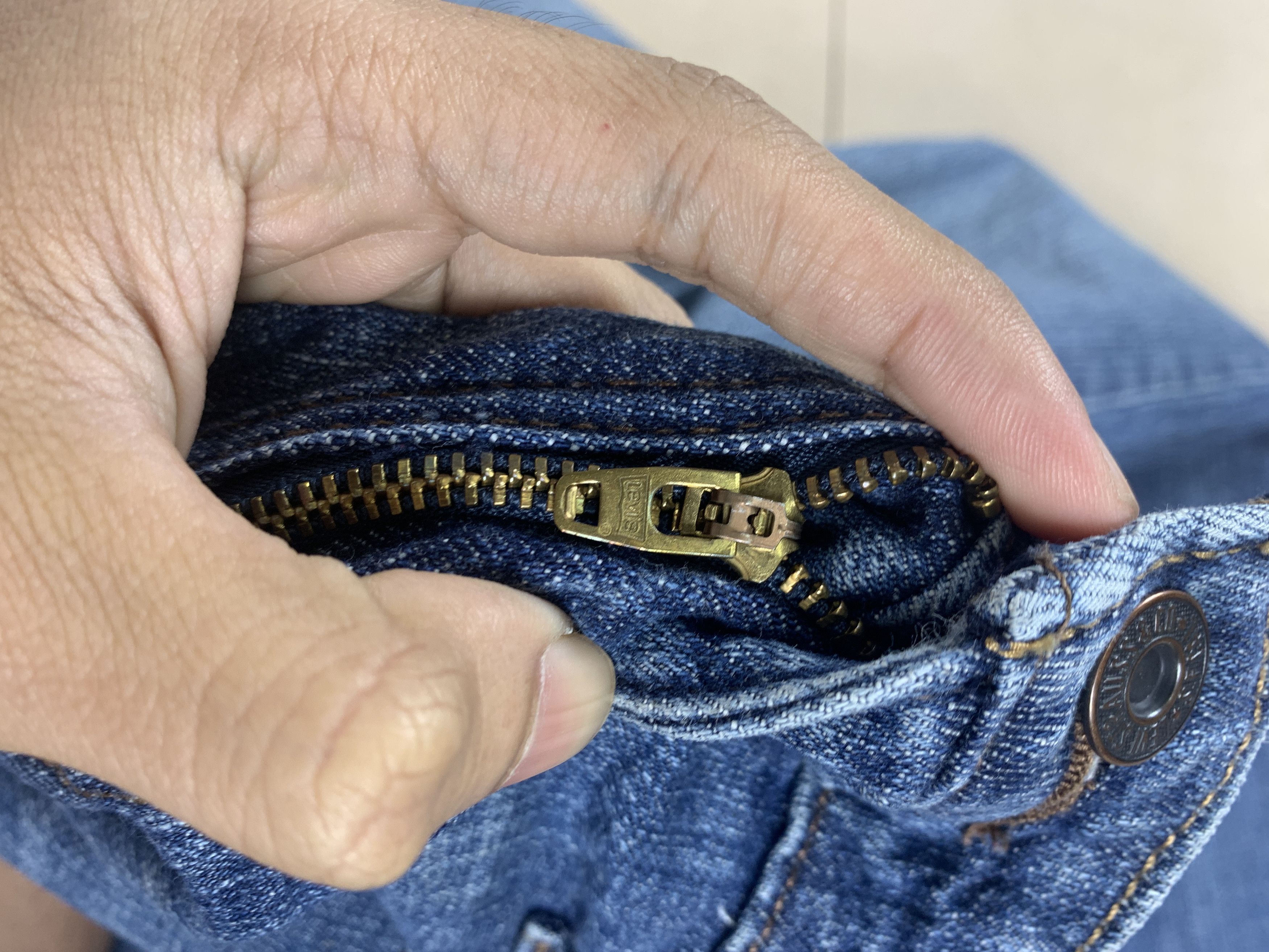 Levi's Vintage LEVI'S 711 Faded Skinny Egypt Mid Wash Jeans Size 30" / US 8 / IT 44 - 15 Thumbnail