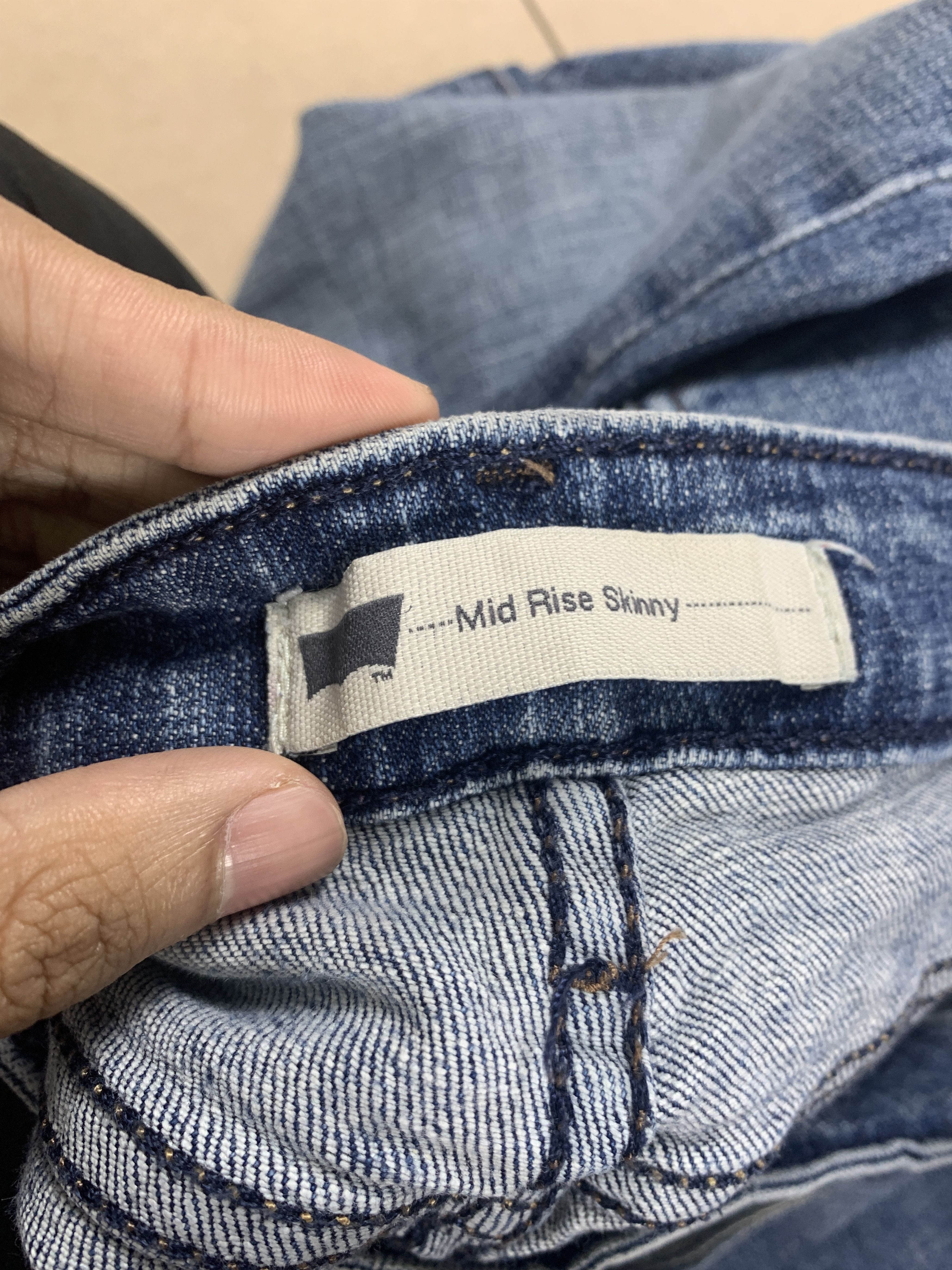 Levi's Vintage LEVI'S 711 Faded Skinny Egypt Mid Wash Jeans Size 30" / US 8 / IT 44 - 12 Thumbnail