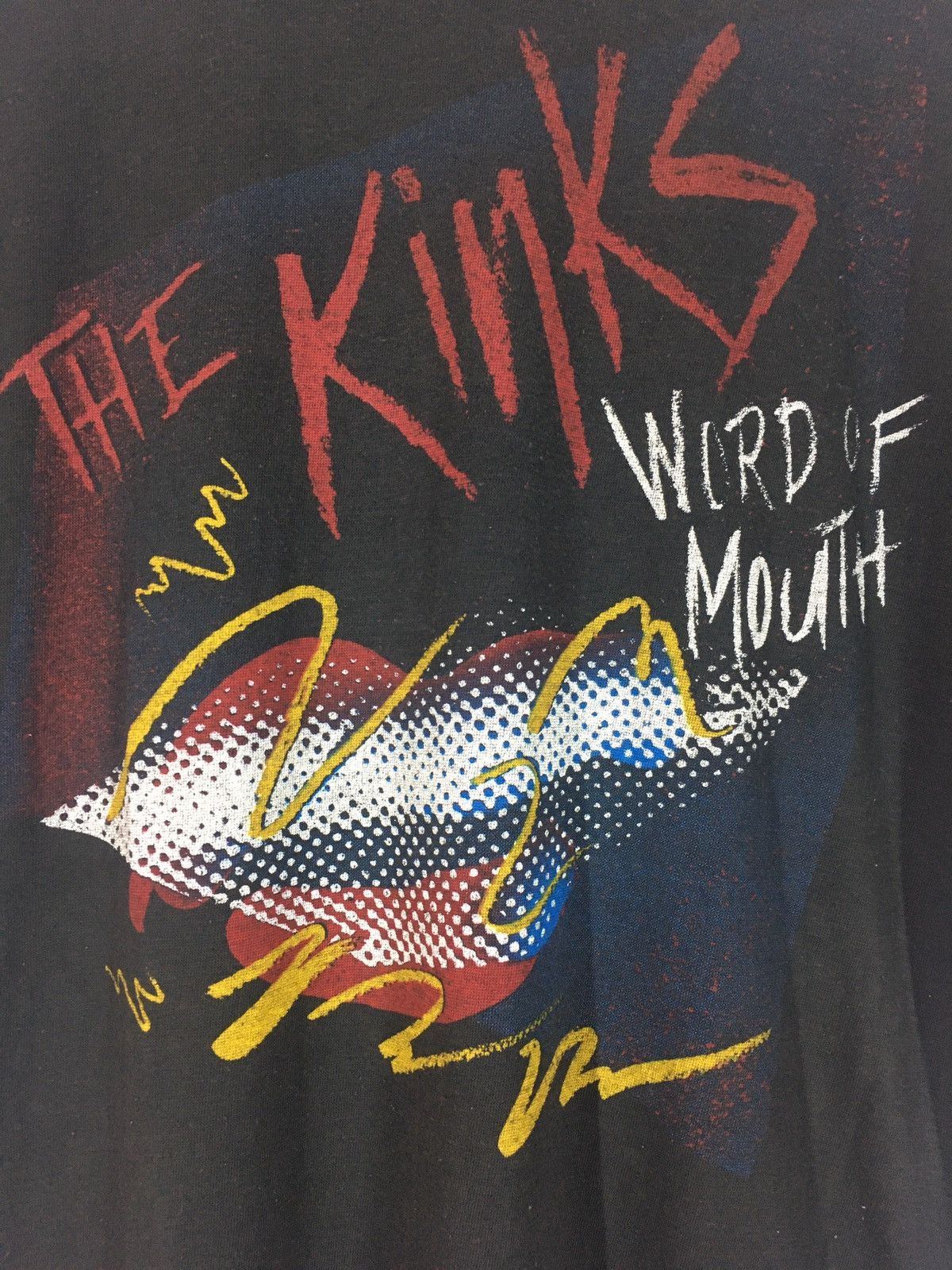 Band Tees Vintage 80s The Kinks word of mouth tour 85 t shirt Size US L / EU 52-54 / 3 - 4 Thumbnail