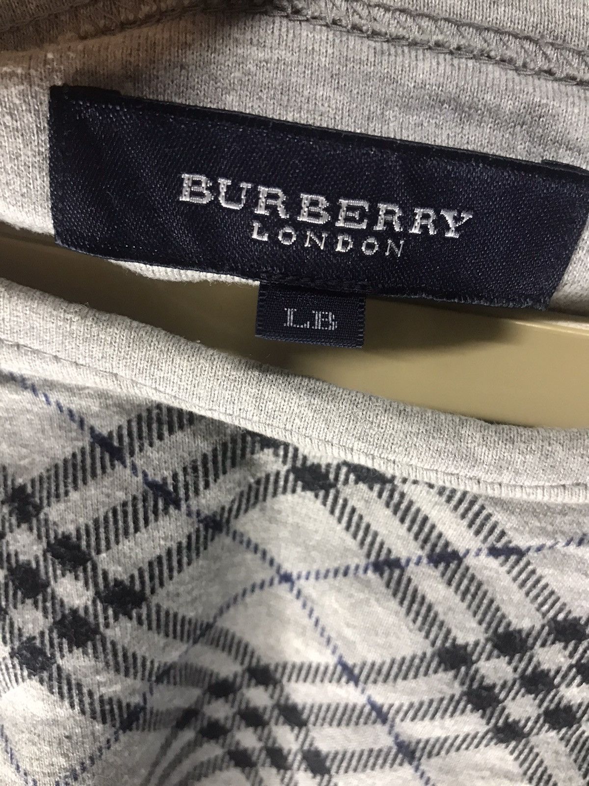 Burberry Burberry London long sleeve single pocket Size US L / EU 52-54 / 3 - 3 Thumbnail