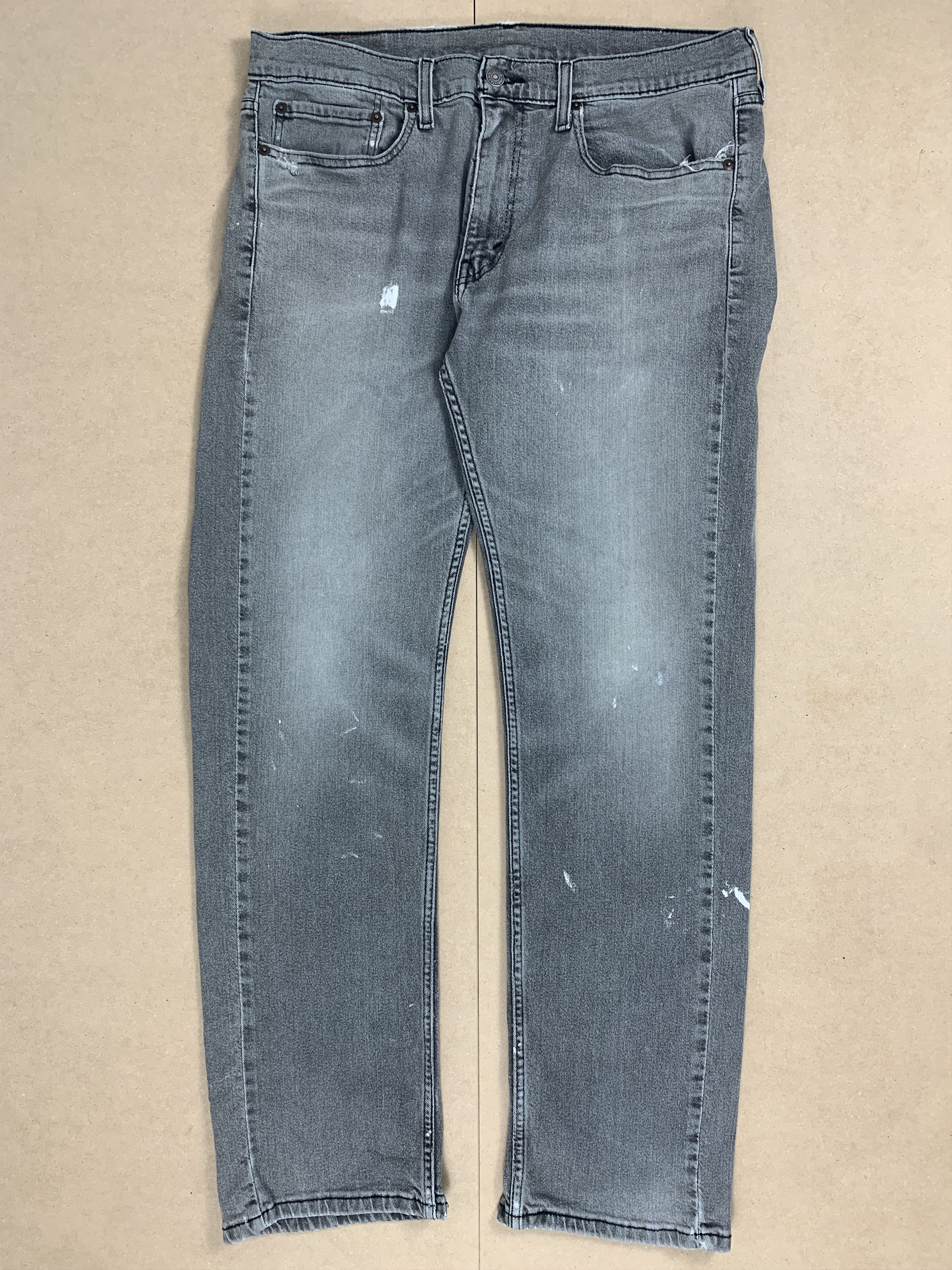 Levi's × Vintage Vintage LEVI'S 559 Straight Cut Faded Black Jeans Size US 36 / EU 52 - 2 Thumbnail