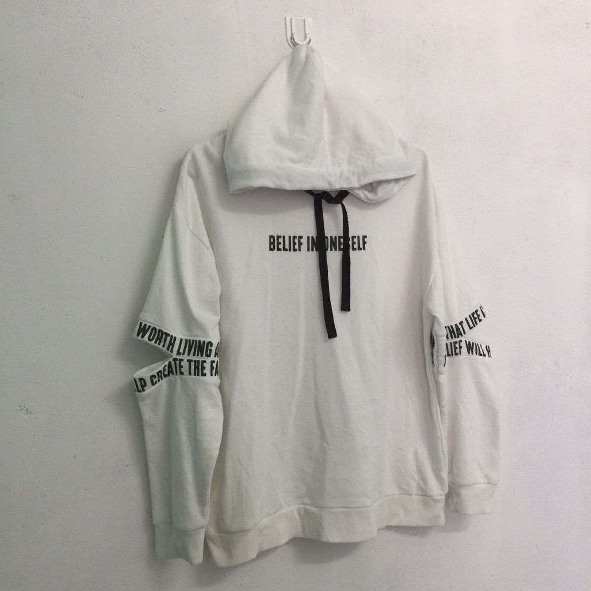 Other Gorge believe in oneself sweatshirt nice design Size US M / EU 48-50 / 2 - 3 Thumbnail